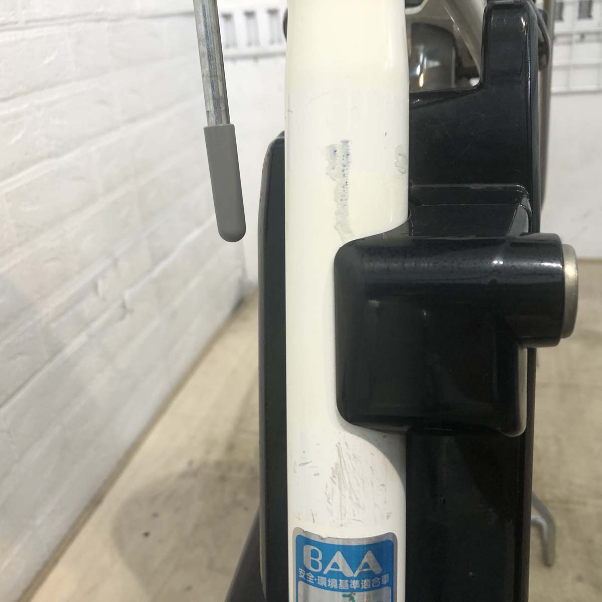 中古電動自転車 パナソニック ビビDX ホワイト 26インチ YG092