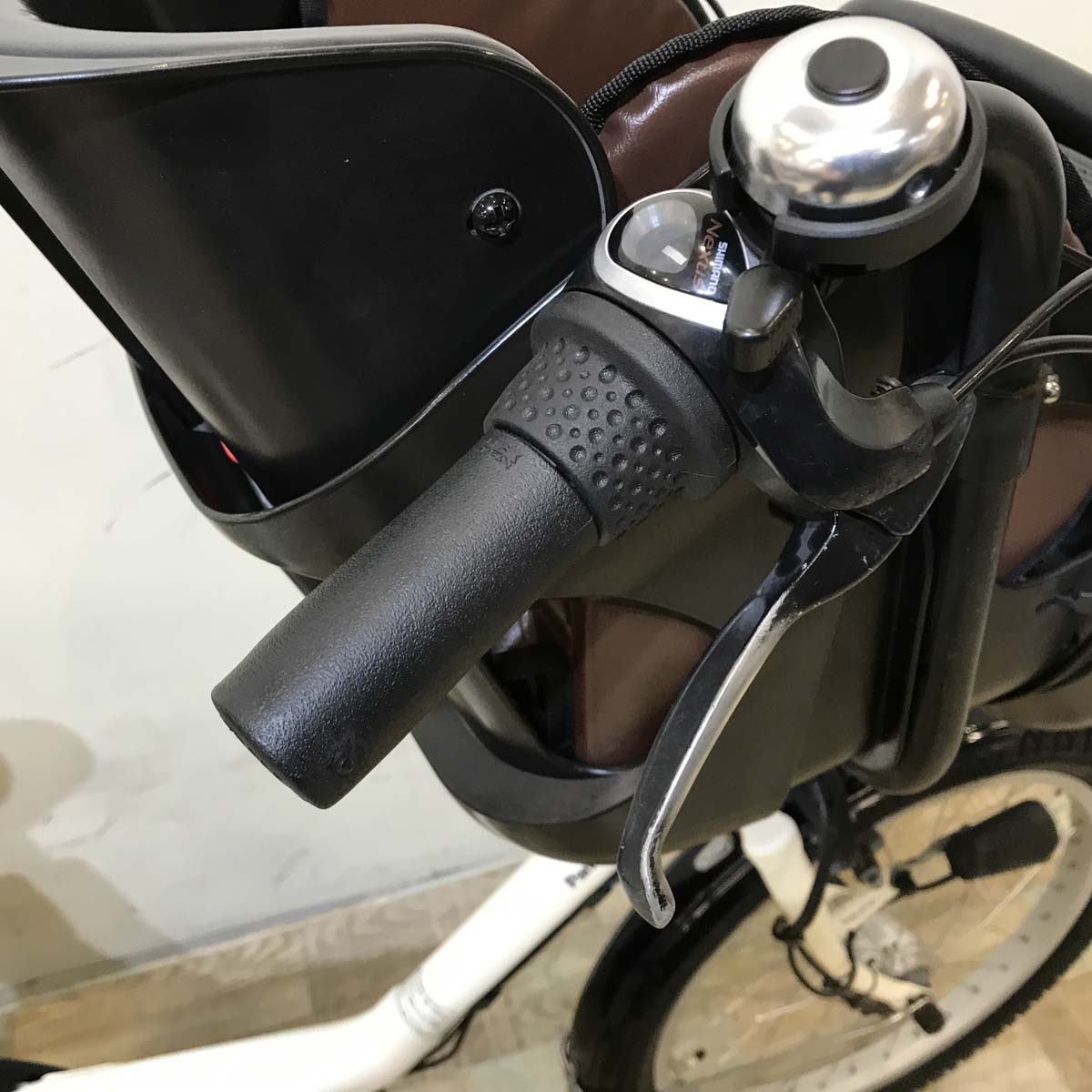 パナソニック ギュット ミニ ホワイト 20インチ KW007【中古車】