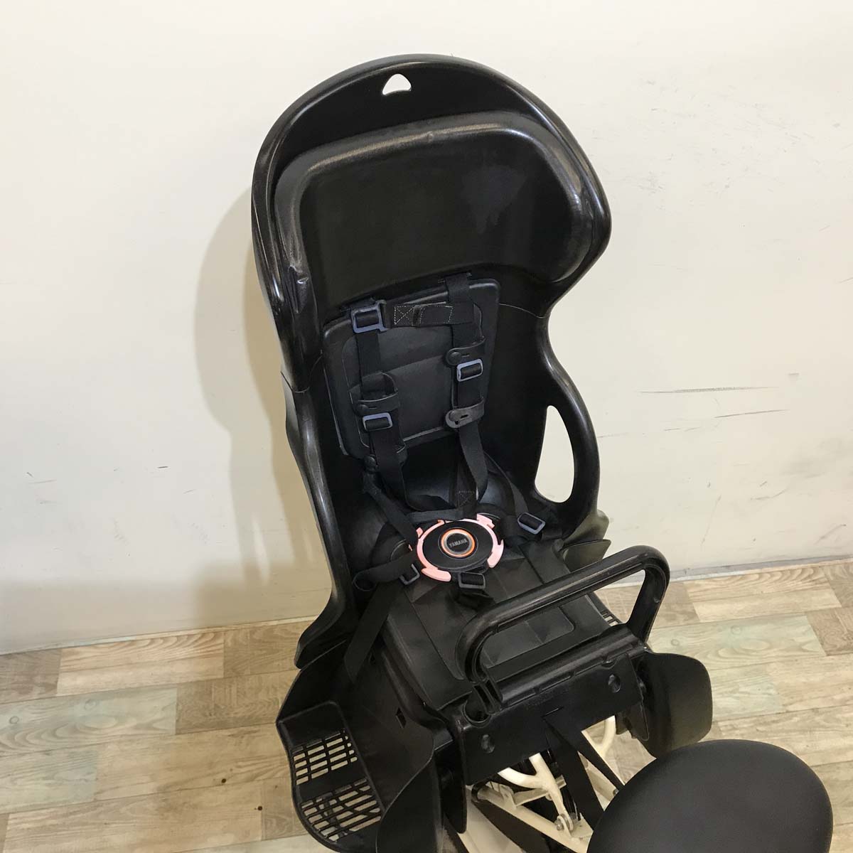 パナソニック ギュット ミニ ホワイト 20インチ KW007【中古車】