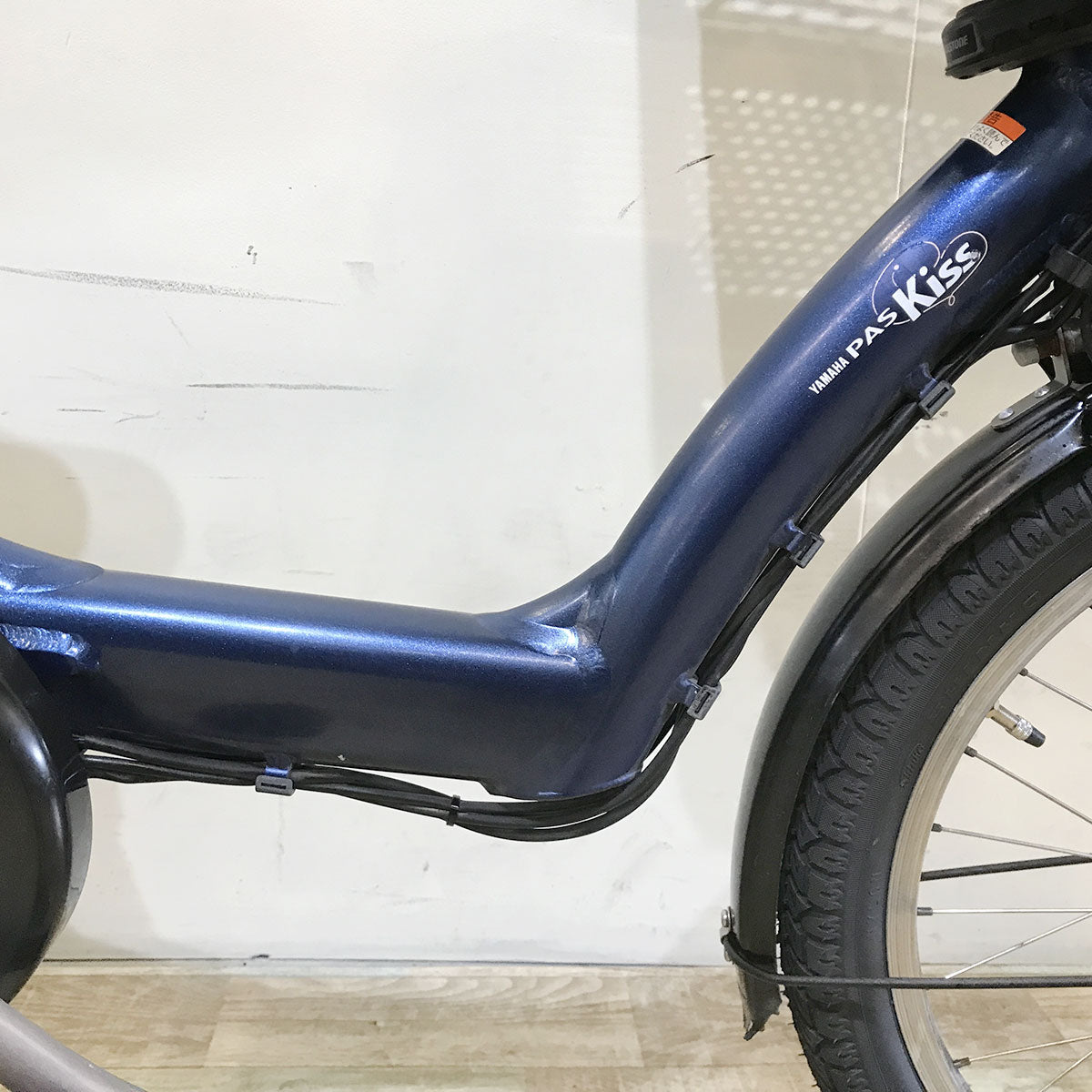 中古電動自転車 ヤマハ PAS Kiss mini パス キッス ミニ ネイビー 20インチ KF088
