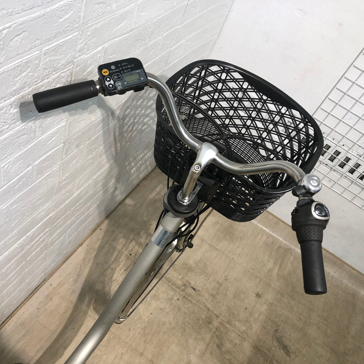 パナソニック ビビ DX チタンシルバー 26インチ YU080 【中古車】
