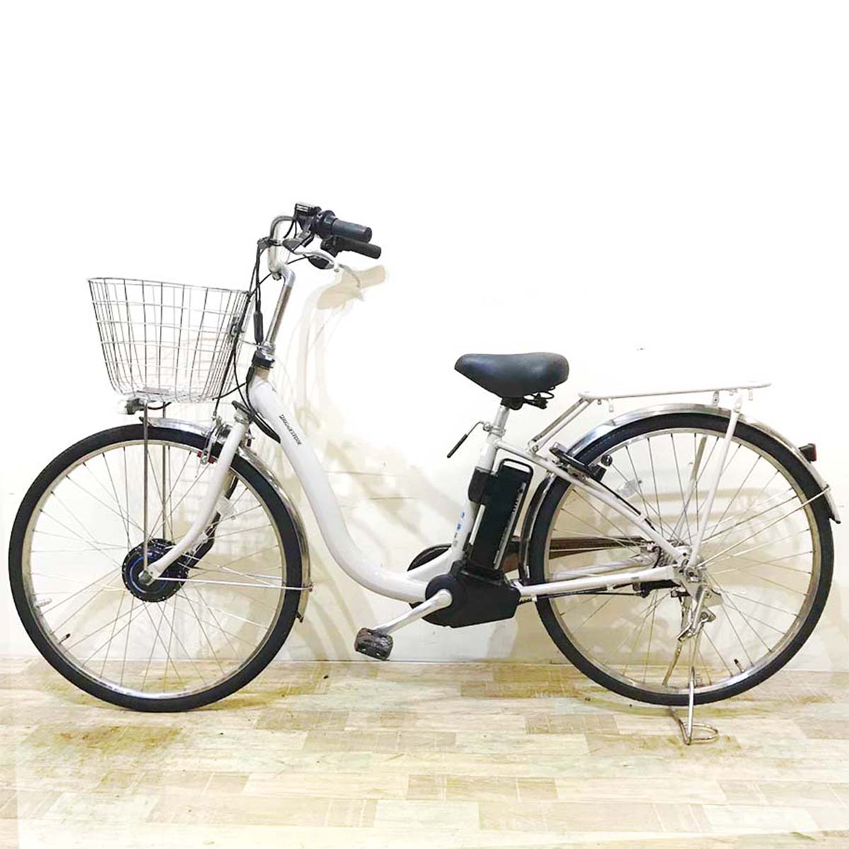 中古電動自転車  ブリヂストン フロンティア DX グレージュ 26インチ KA063