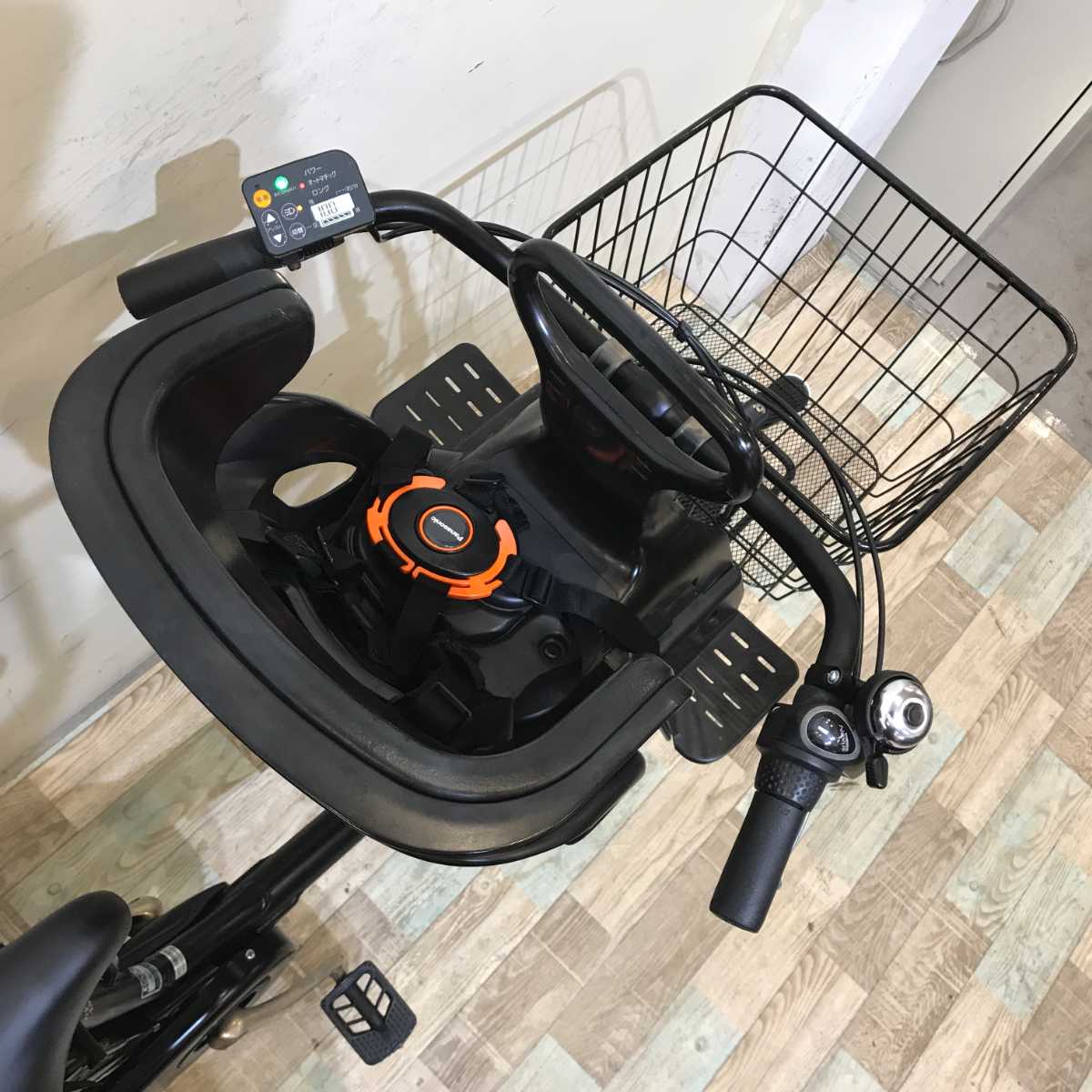パナソニック ギュット アニーズ ブラック 20インチ KR075【中古車】