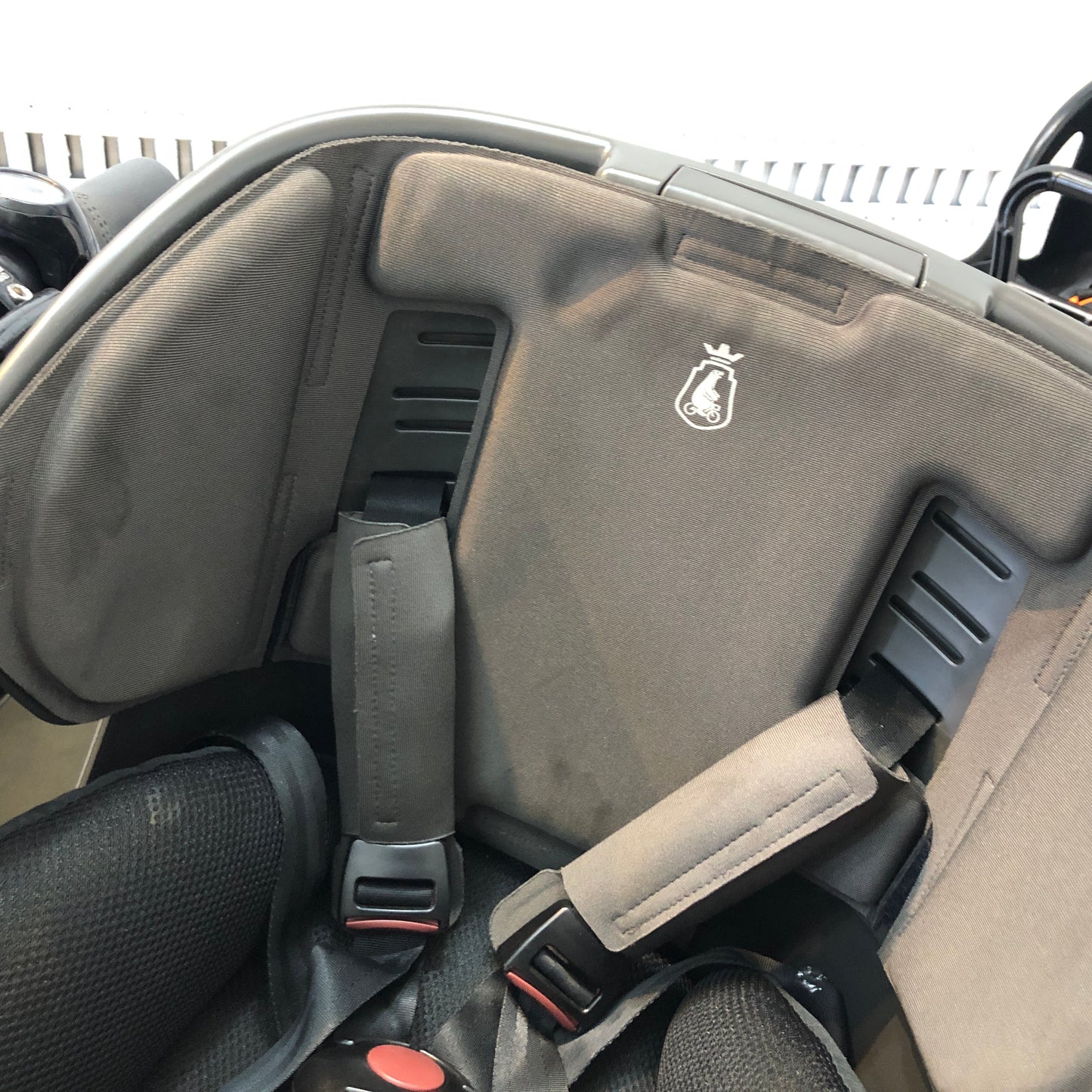 ブリヂストン アンジェリーノ プティット e ベージュ 20インチ YP073【中古車】