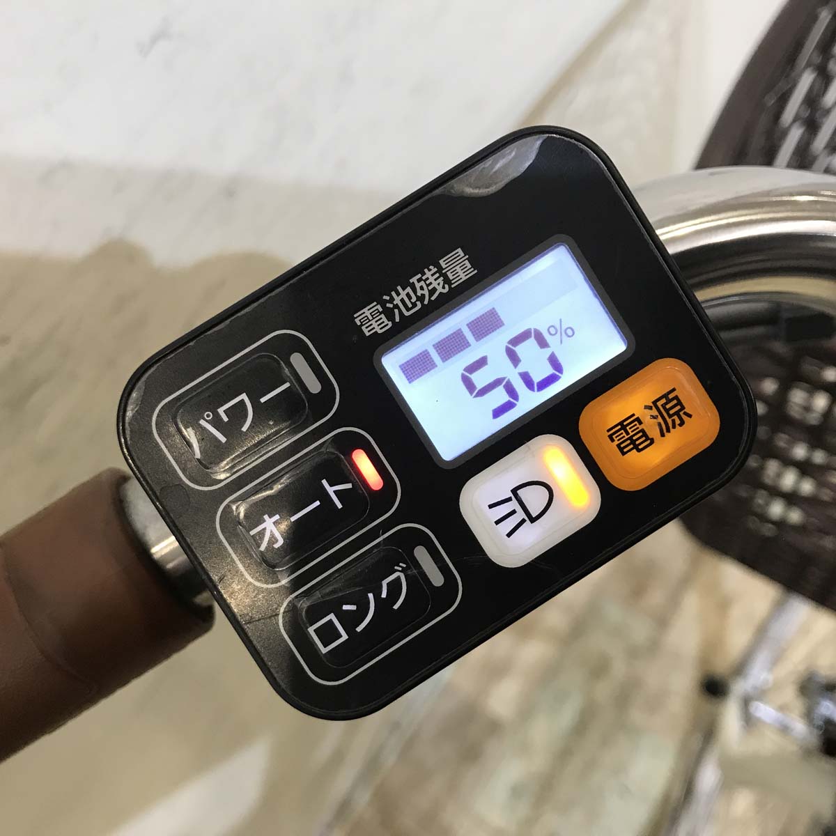 パナソニック ビビ LU ホワイト 26インチ KA066 【中古車】