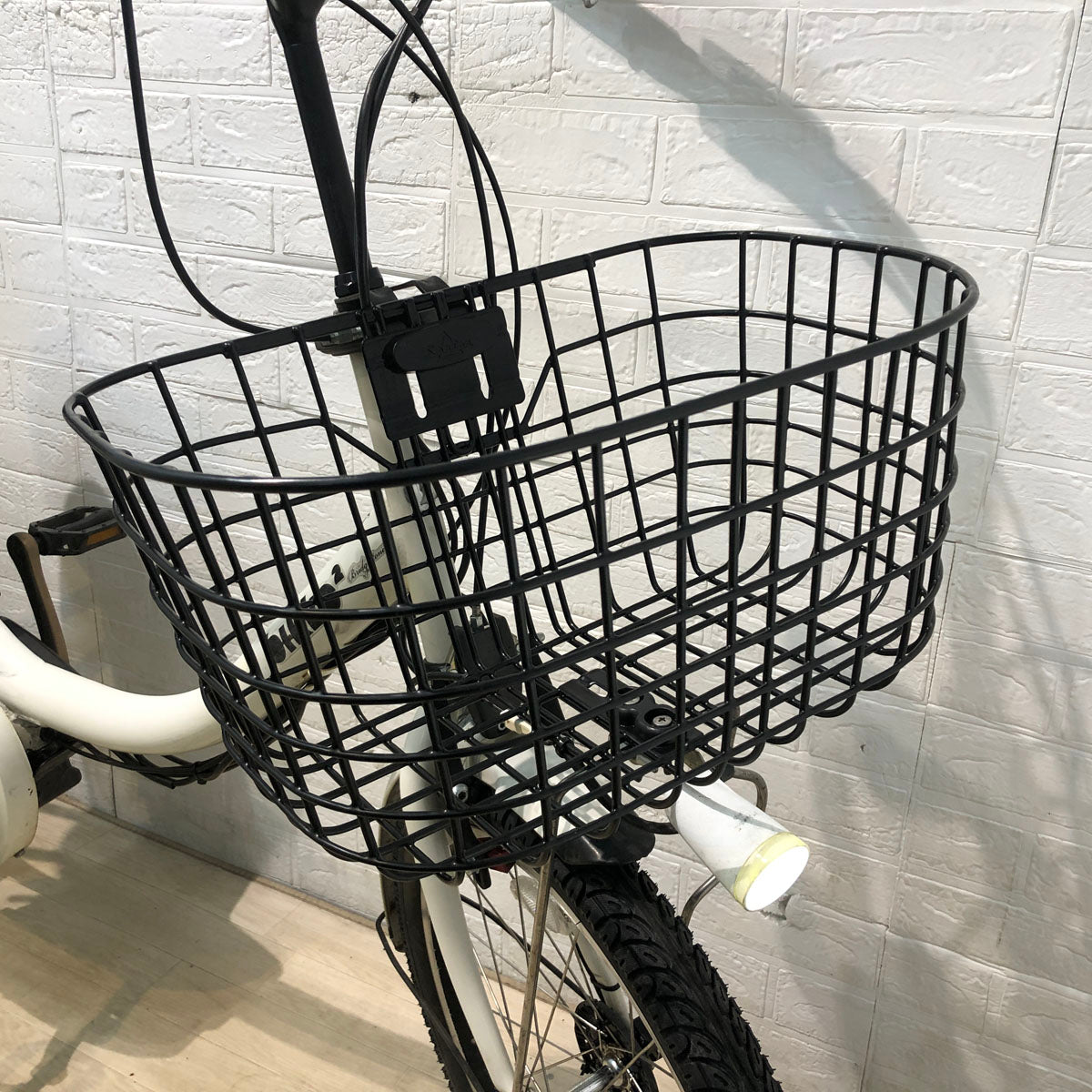 ブリヂストン bikke 2 e ビッケ ツー イー ホワイト 20インチ YB057 【中古車】