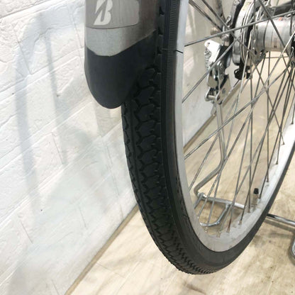 【１万円引き！】ブリヂストン アシスタベーシック シルバー 26インチ YG101 【中古車】