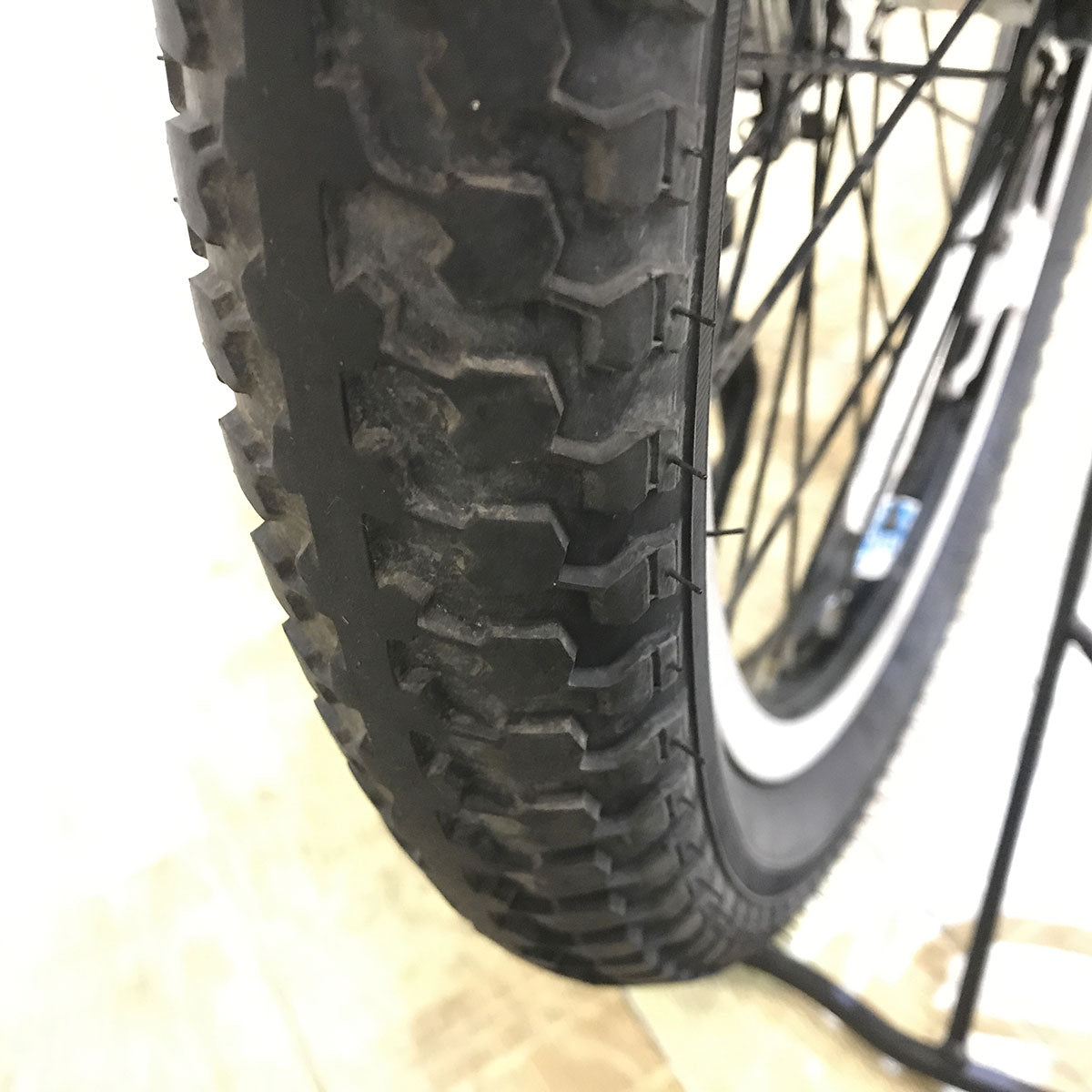 中古電動自転車 パナソニック ギュット アニーズ レッド 20インチ KF096