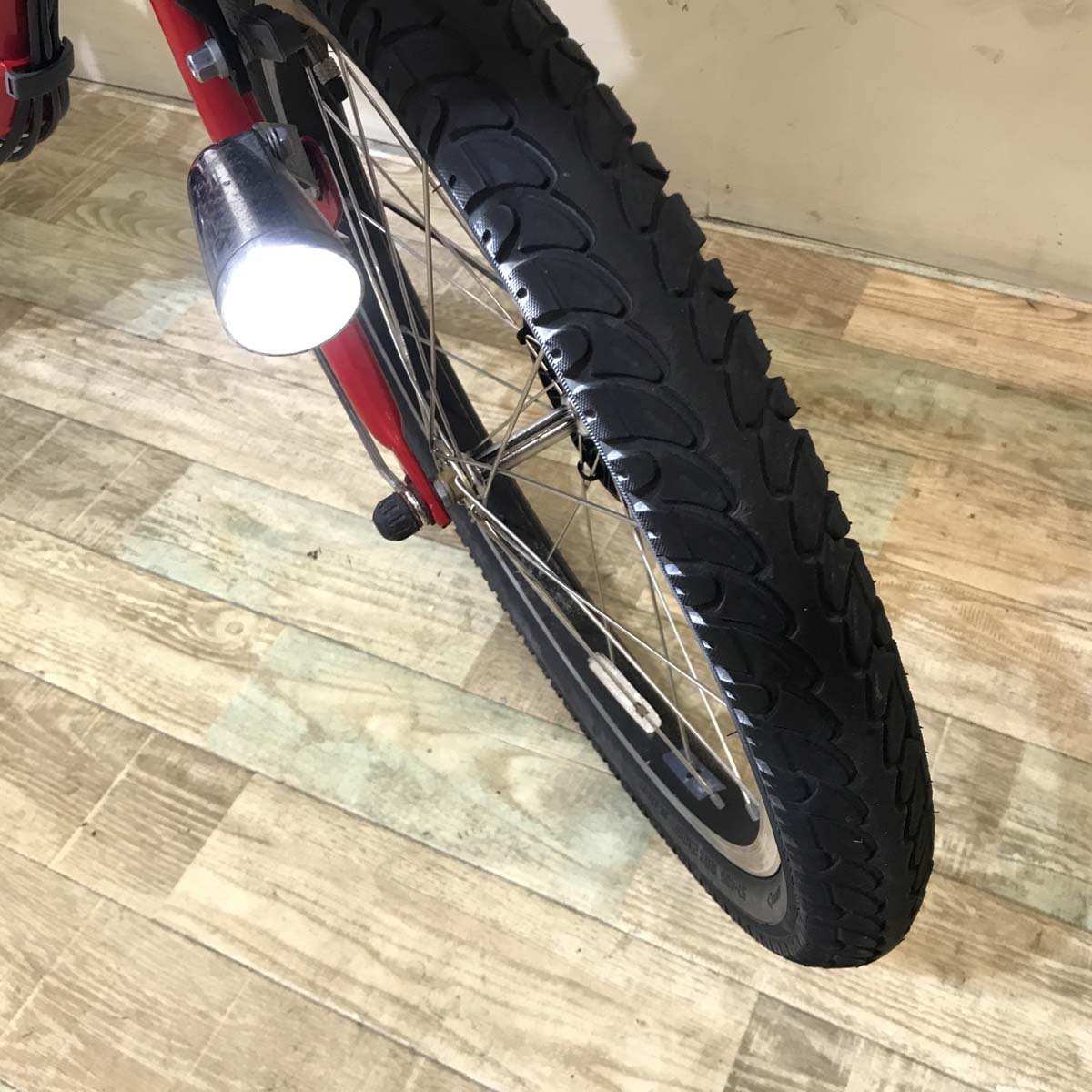 ブリヂストン アンジェリーノ プティット e レッド 20インチ KW017【中古車】