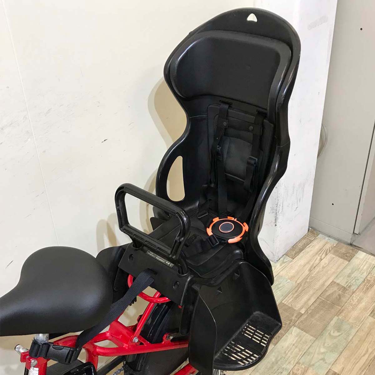 ブリヂストン アンジェリーノ プティット e レッド 20インチ KW017【中古車】