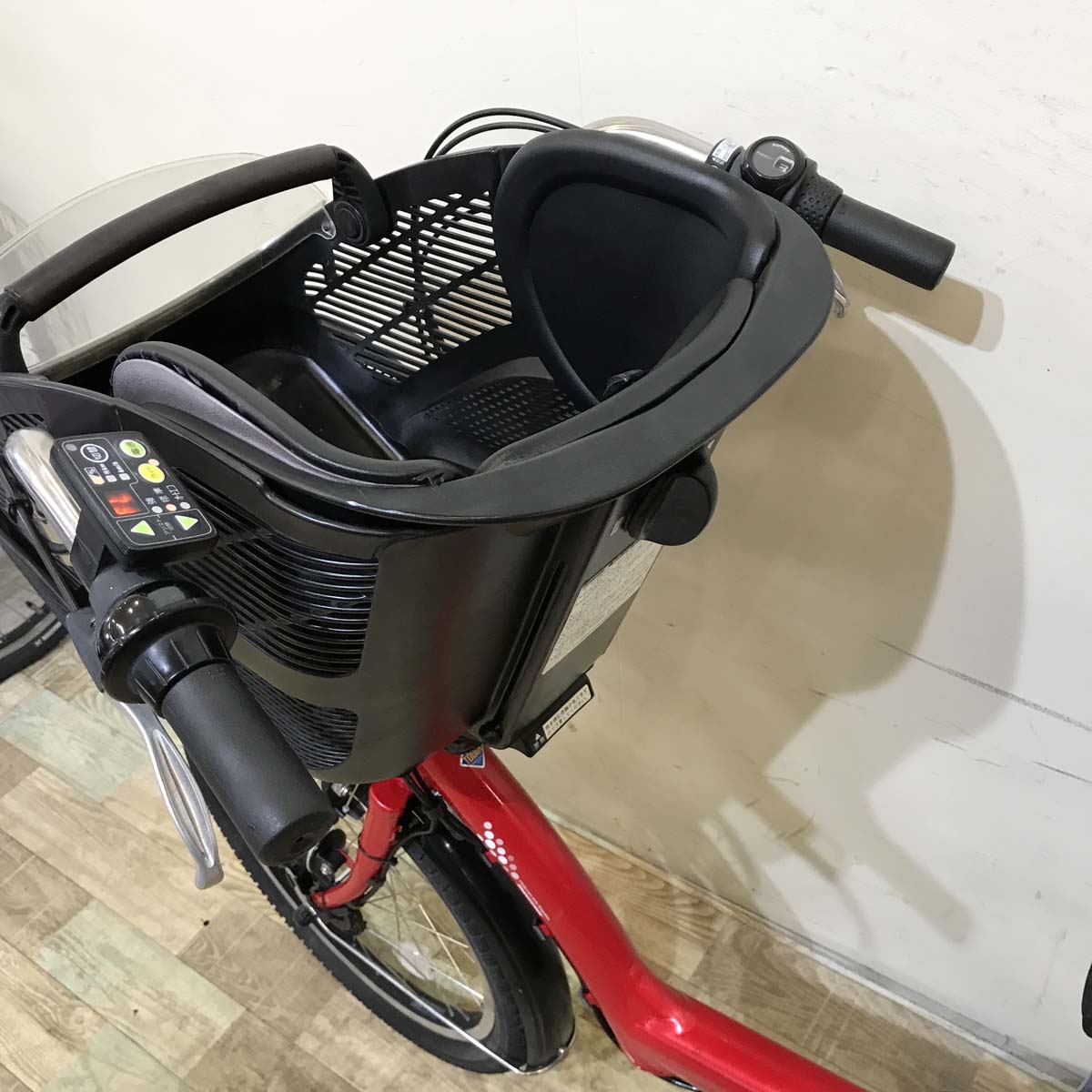 ブリヂストン アンジェリーノ プティット e レッド 20インチ KW017【中古車】