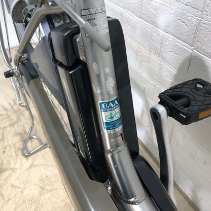 ブリヂストン アシスタ ロイヤル シルバー 24インチ YB061【中古車】