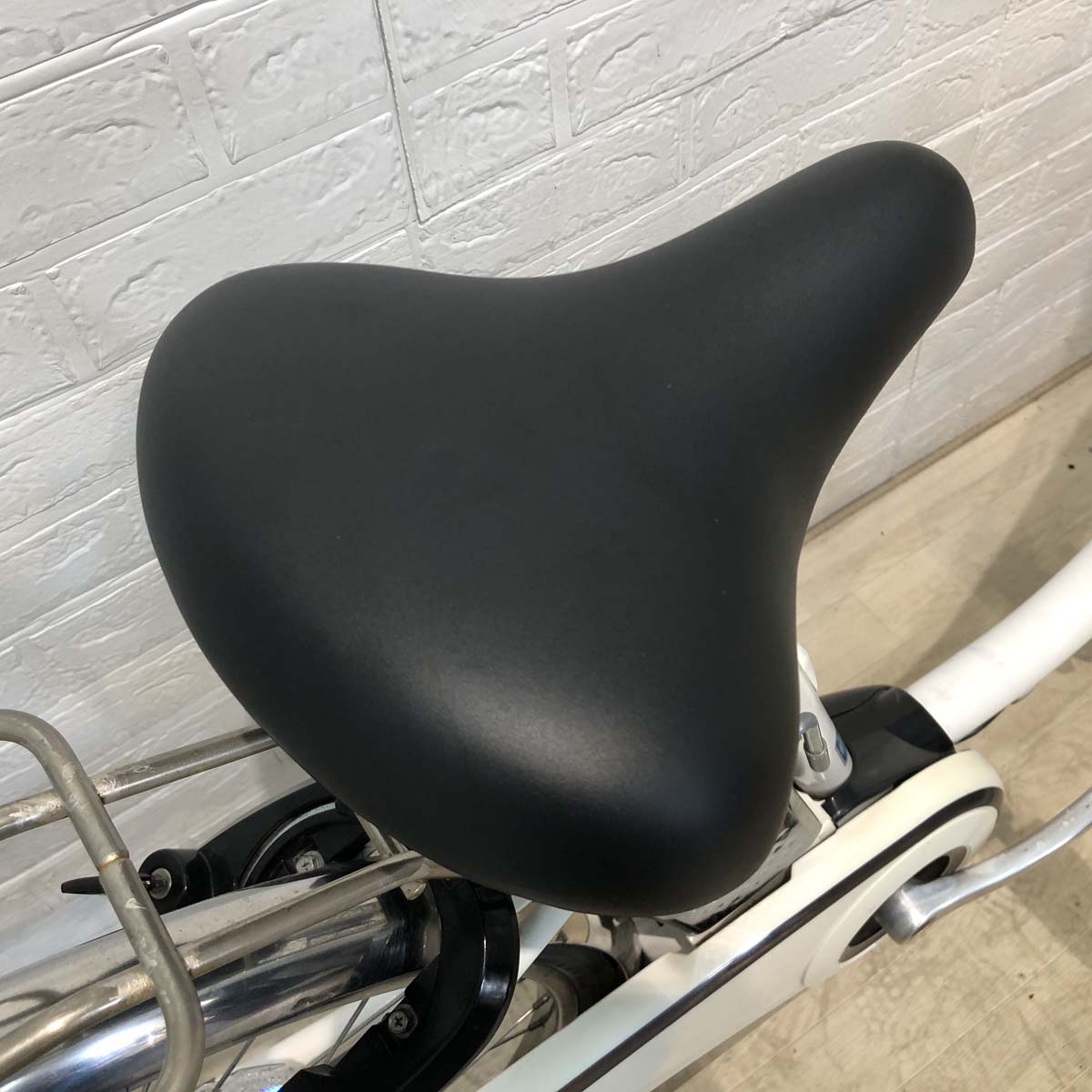 中古電動自転車 パナソニック ビビ DX ホワイト 26インチ YB062 