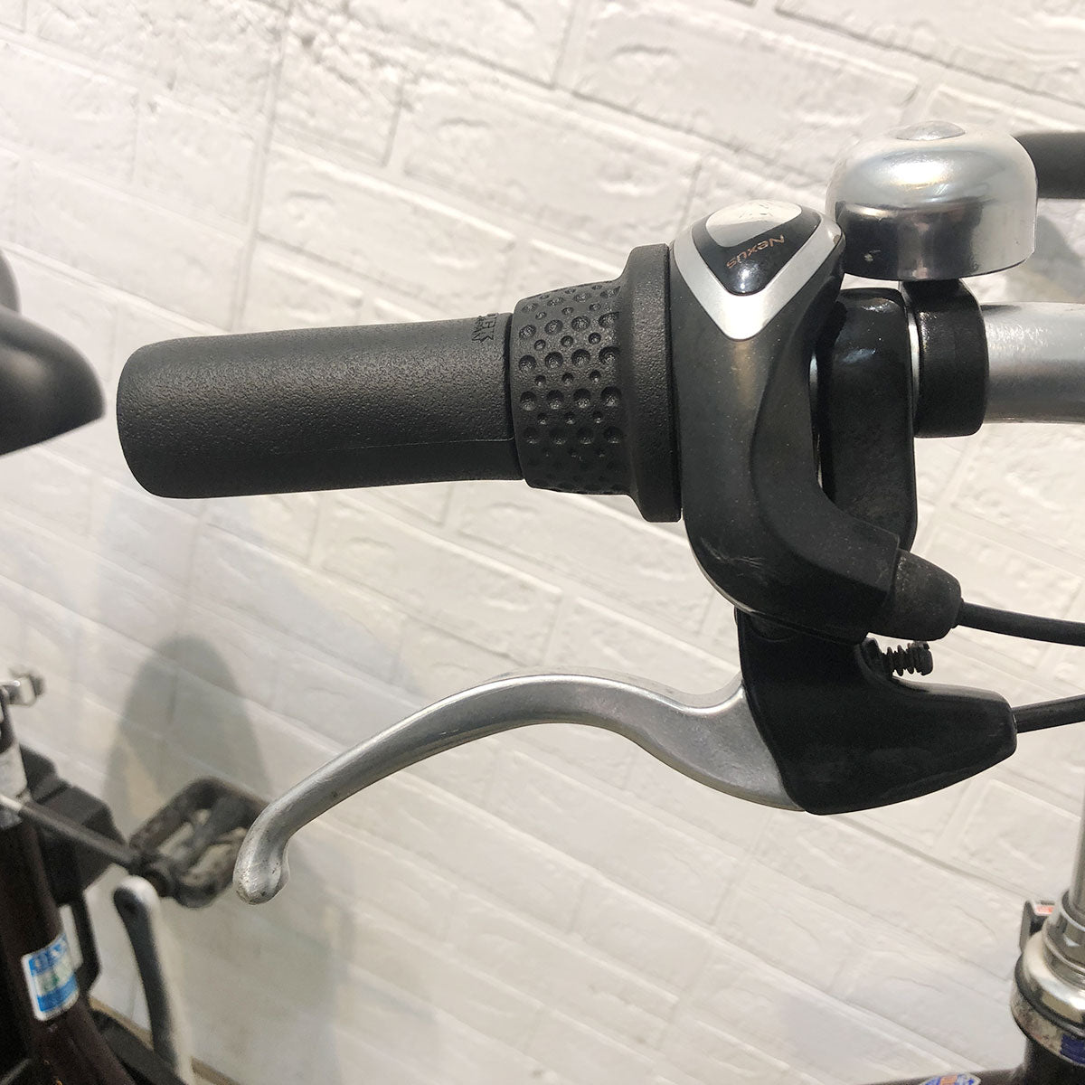 【１万円引き！】ブリヂストン アシスタファインDX ブラウン 26インチ YG105 【中古車】