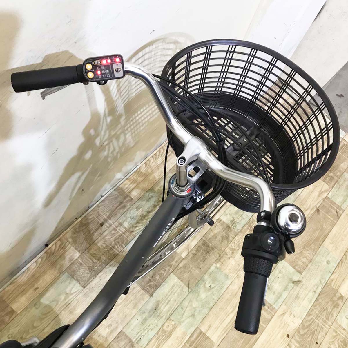 中古電動自転車  ヤマハ PAS ナチュラ S シルバー 26インチ KA082