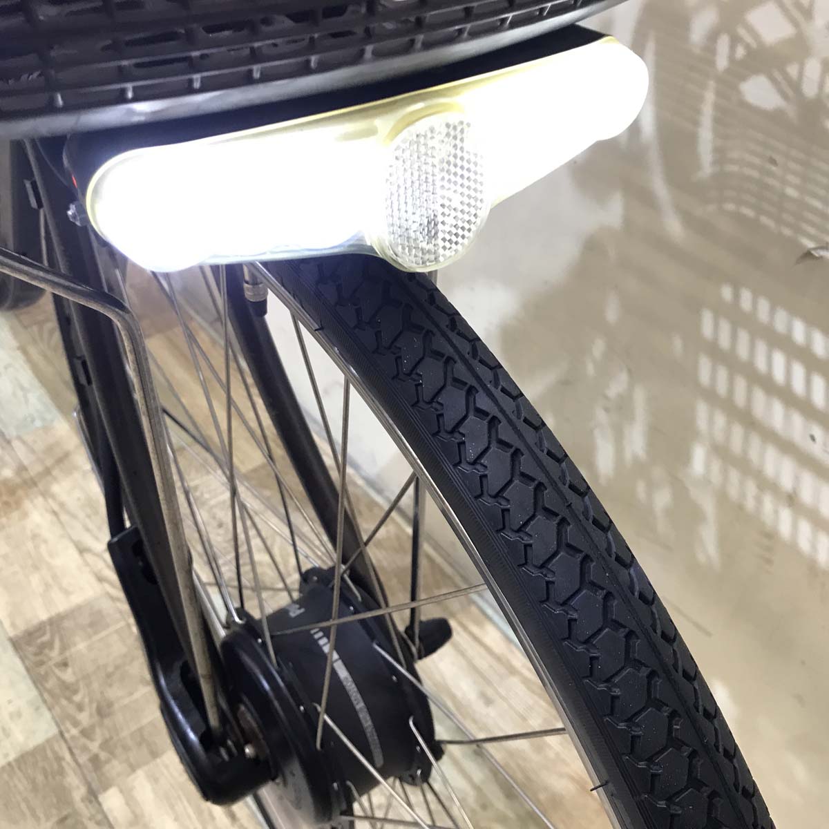 パナソニック ビビ チャージ D ブラウン 26インチ KW026 【中古車】