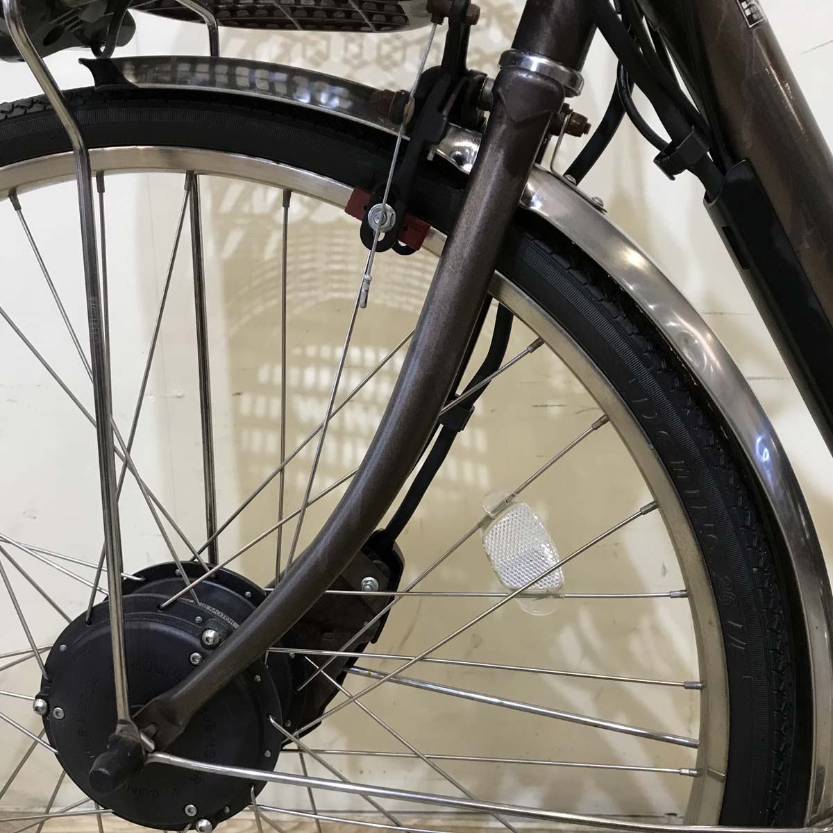パナソニック ビビ チャージ D ブラウン 26インチ KW026 【中古車】