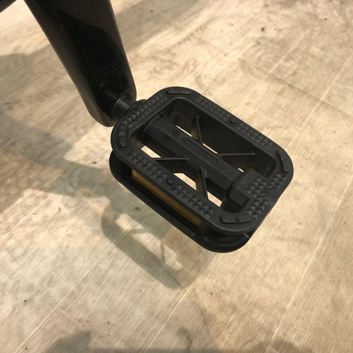 中古電動自転車 パナソニック ギュット アニーズ レッド 20インチ YB071