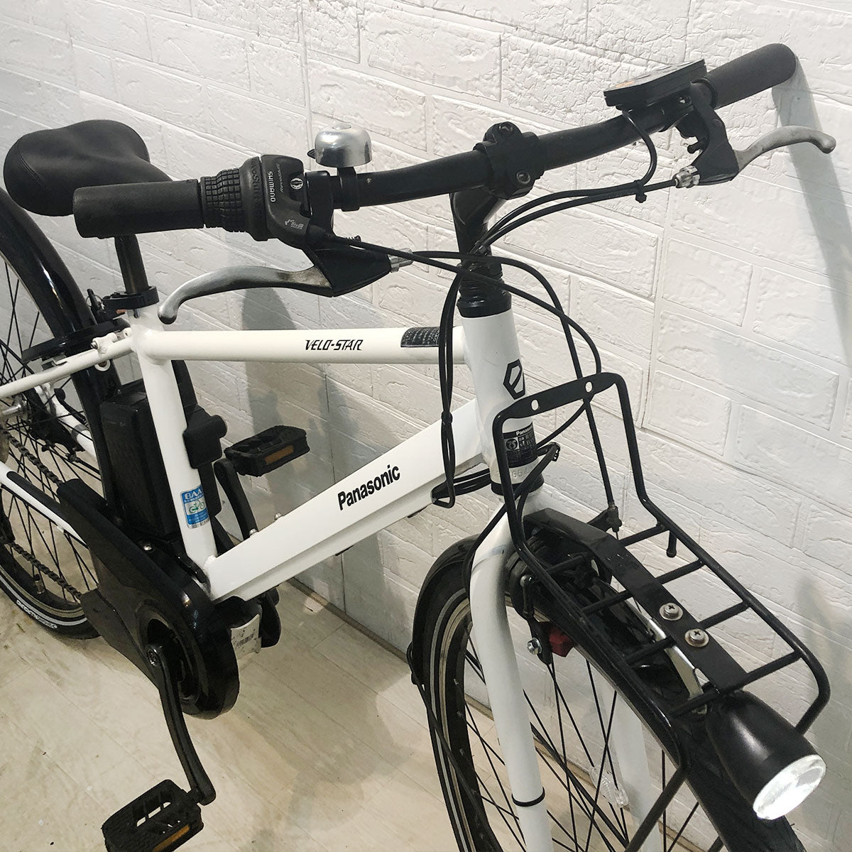 【１万円引き！】パナソニック ベロスター ホワイト 700C YG114 【中古車】