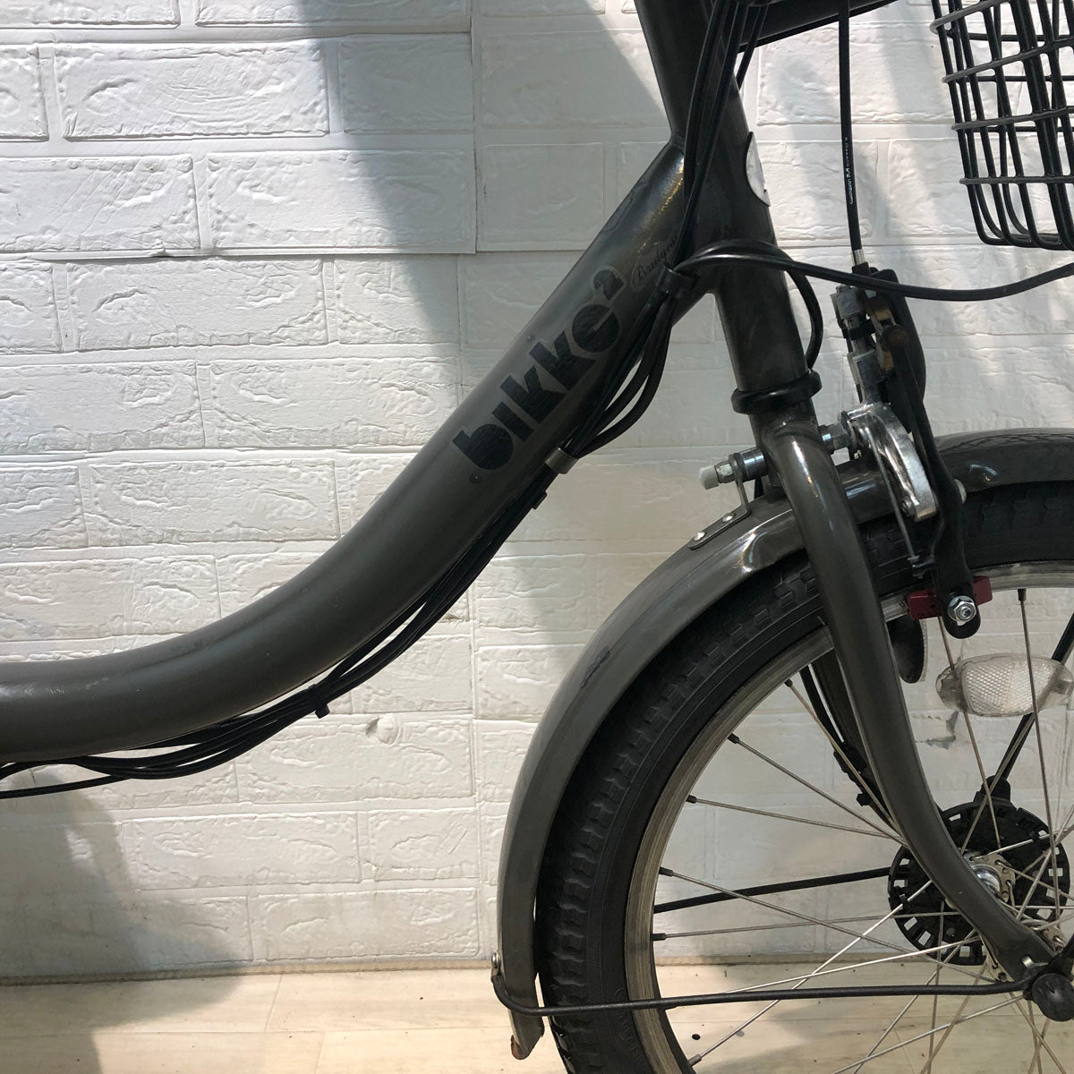 ブリヂストン bikke 2 e ビッケ ツー イー グレー 20インチ YB074 【中古車】