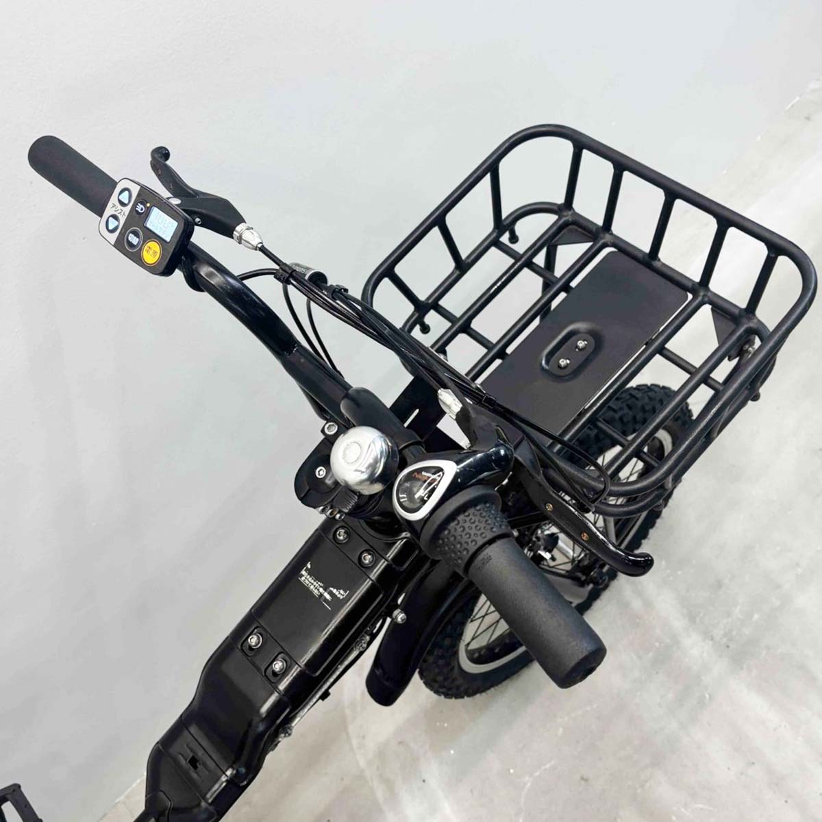 パナソニック EZ ブラック 20インチ YJ137 【中古車】