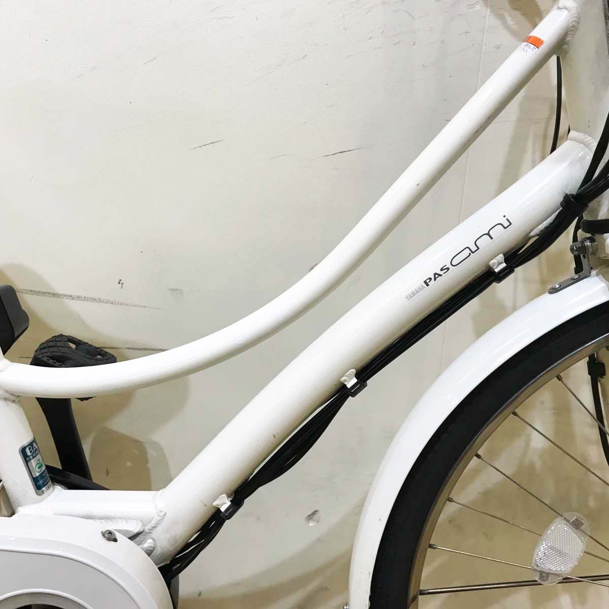 中古電動自転車 ヤマハ PAS Ami パス アミ ホワイト 26インチ KA091