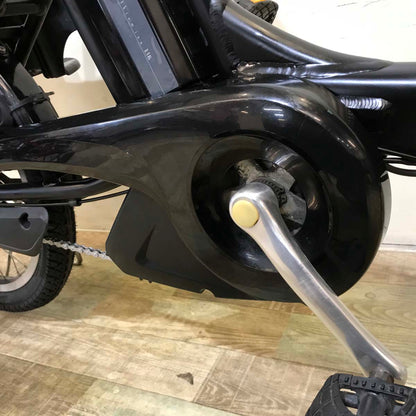 ブリヂストン アンジェリーノ プティット e ブラック 20インチ KW033【中古車】