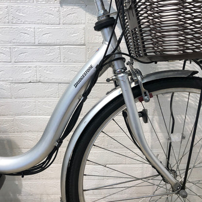 ブリヂストン アシスタ U STD シルバー 26インチ SR395Y【中古車】