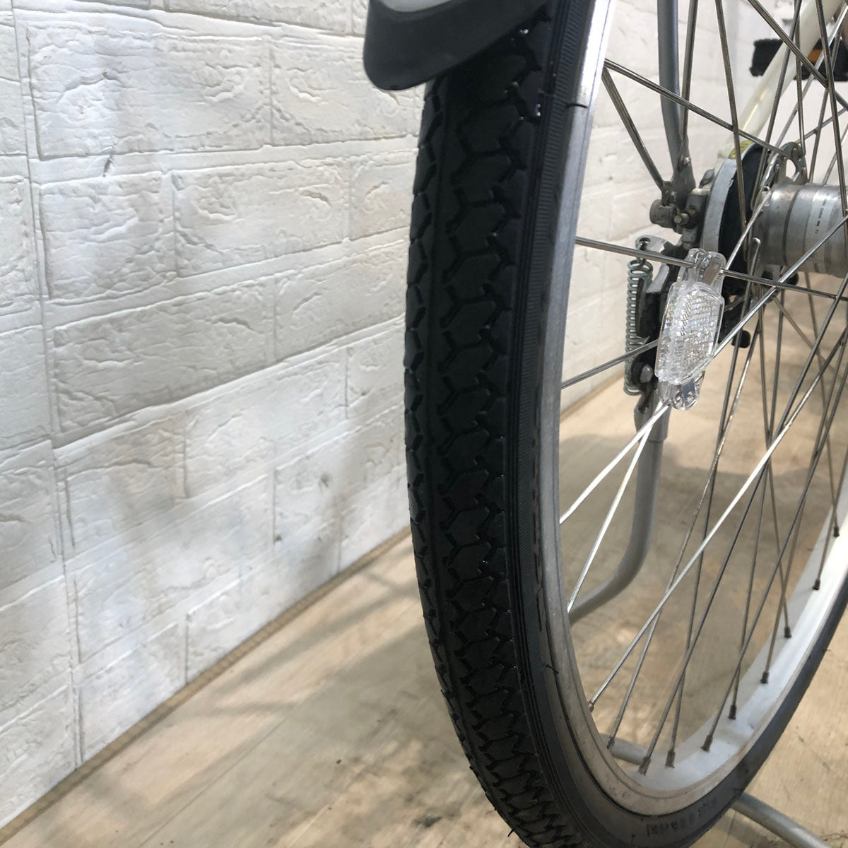 中古電動自転車 パナソニック ビビ LU ホワイト 26インチ YB081 