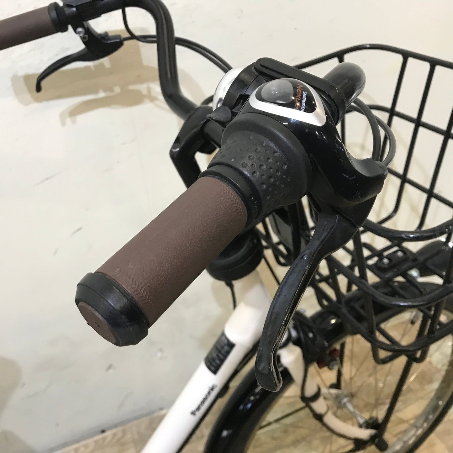 パナソニック ギュット ステージ ホワイト 22インチ KA096【中古車】