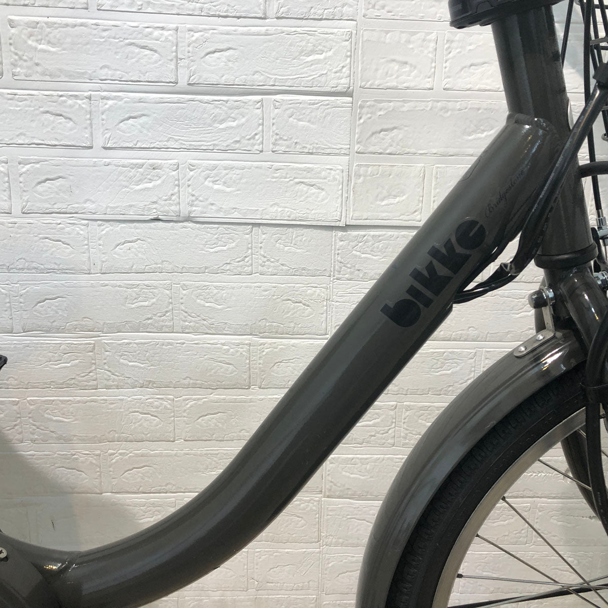 中古電動自転車 ブリヂストン bikke MOB dd ビッケ モブ dd グレー 前24×後20インチ SR409Y 