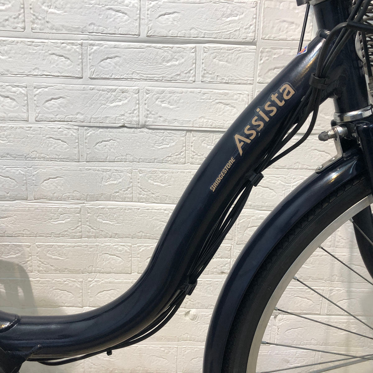 ブリヂストン アシスタ ベーシック ネイビー 26インチ YU105  【中古車】