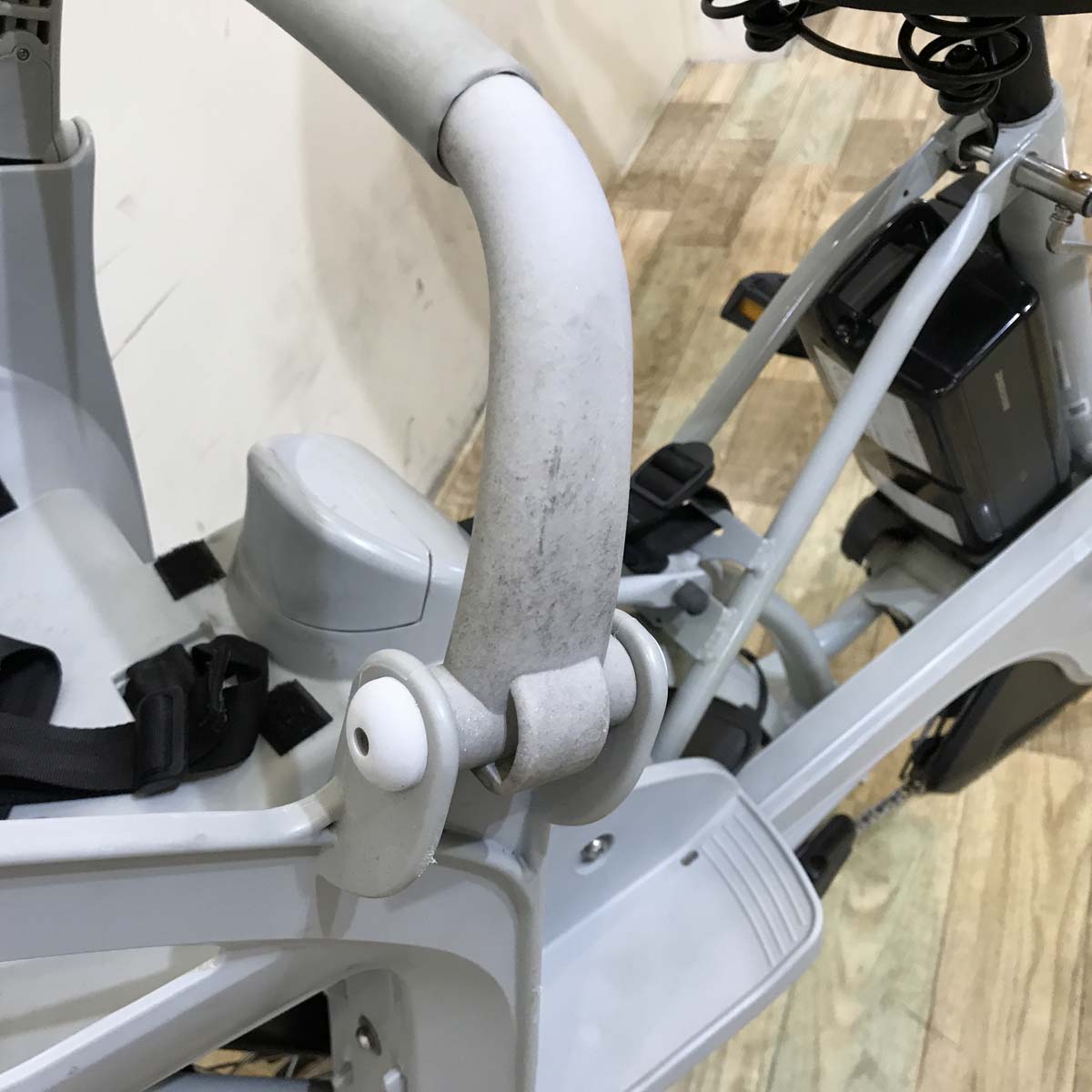 ブリヂストン bikke 2 e ビッケ ツー イー グレー 20インチ KW039 【中古車】