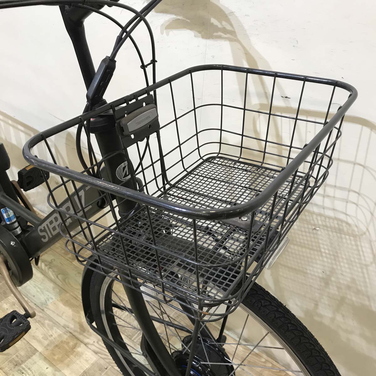 ブリヂストン ステップクルーズ e カーキ 26インチ KA100 【中古車】