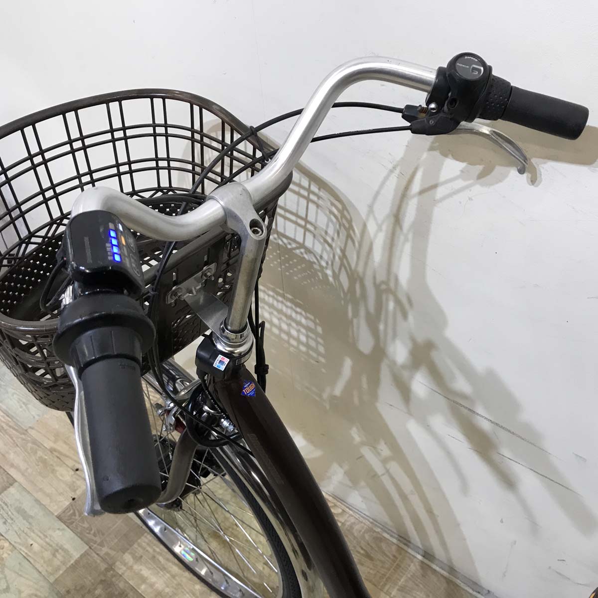ブリヂストン フロンティア ブラウン 26インチ KW041【中古車】
