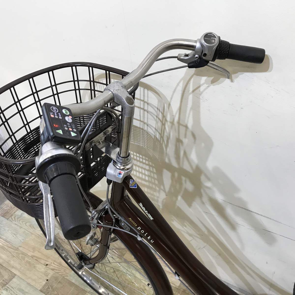 ブリヂストン アシスタ ポルク ブラウン 26インチ KW042 【中古車】