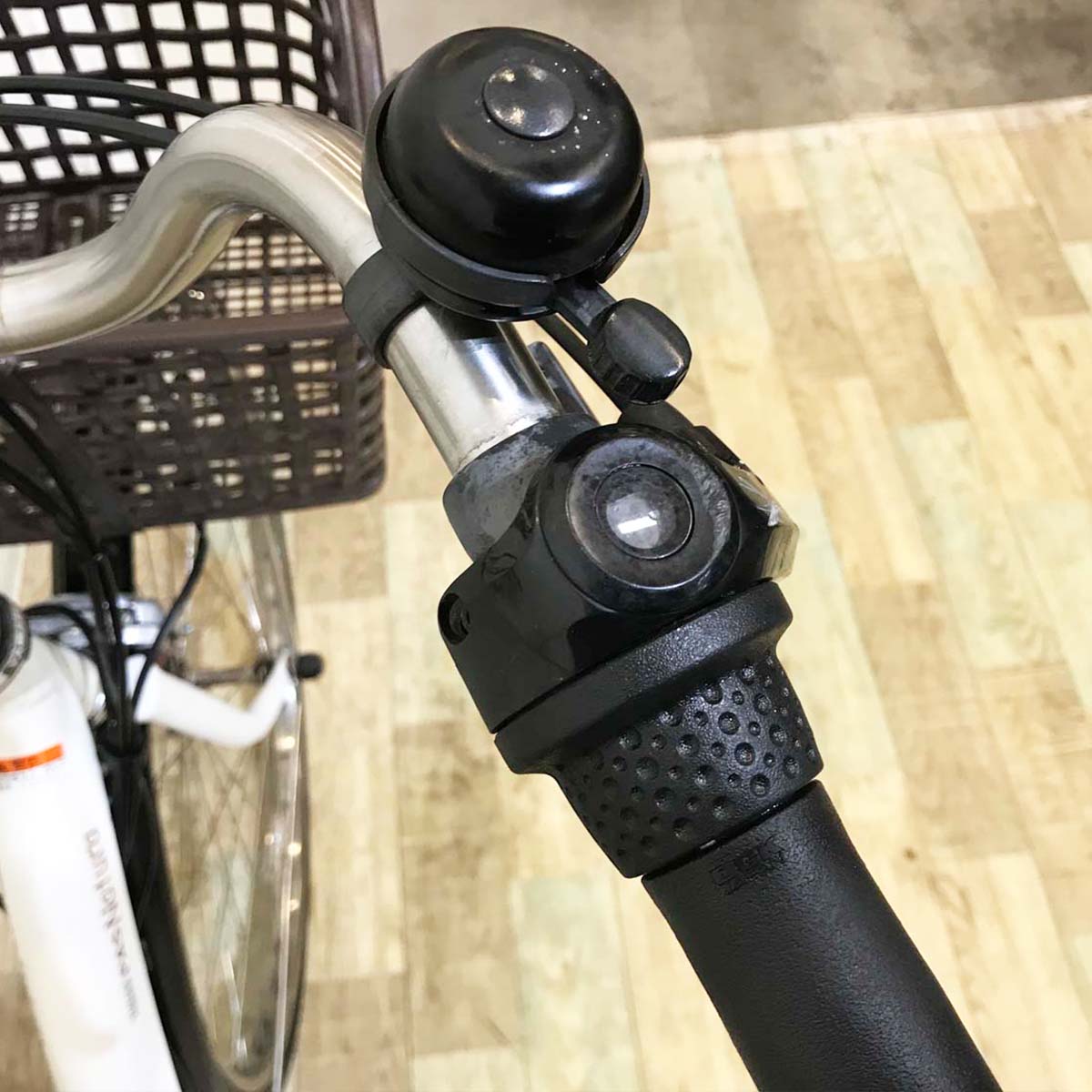 中古電動自転車  ヤマハ PAS ナチュラ L DX ホワイト 26インチ KA103 