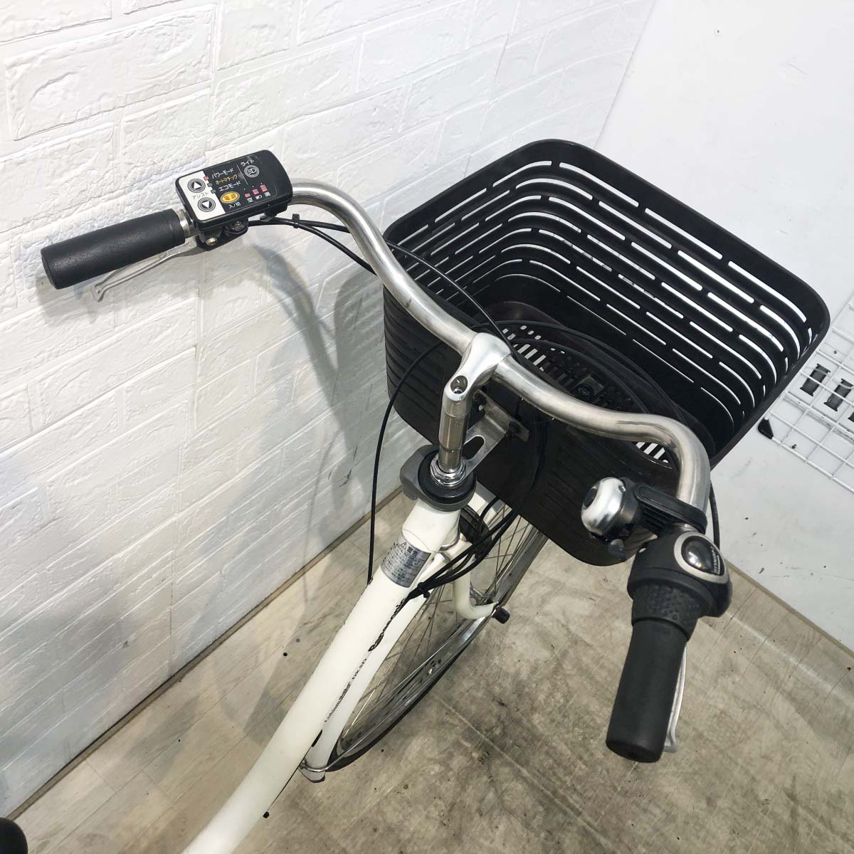 中古電動自転車 パナソニック ビビDX SD ホワイト 26インチ YH006