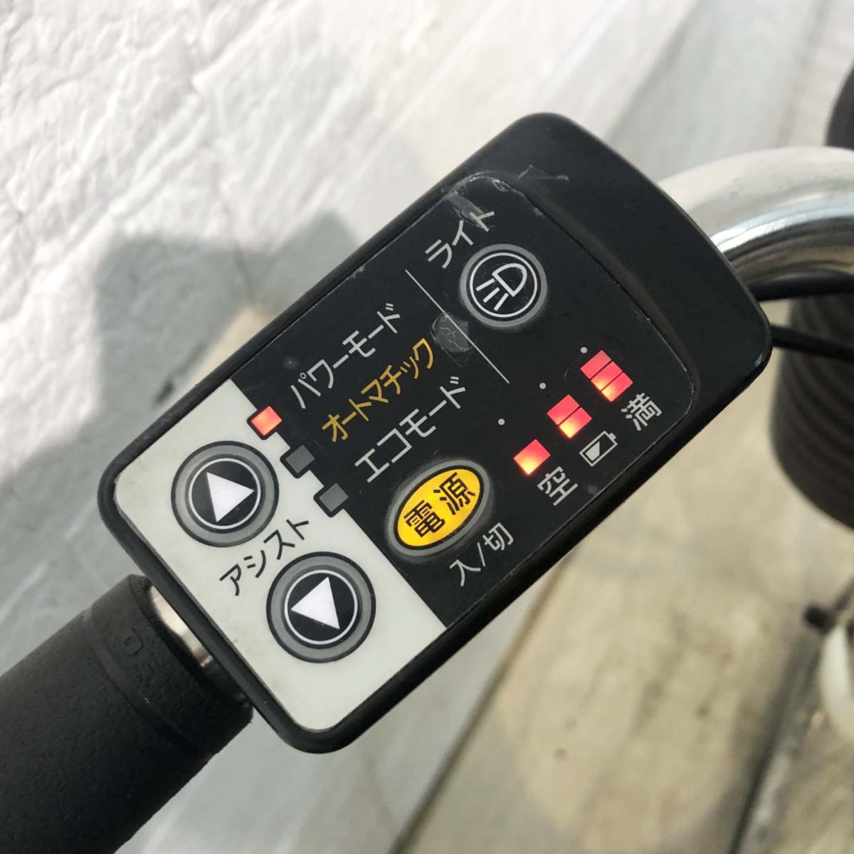パナソニック ビビDX SD ホワイト 26インチ YH006 【中古車】