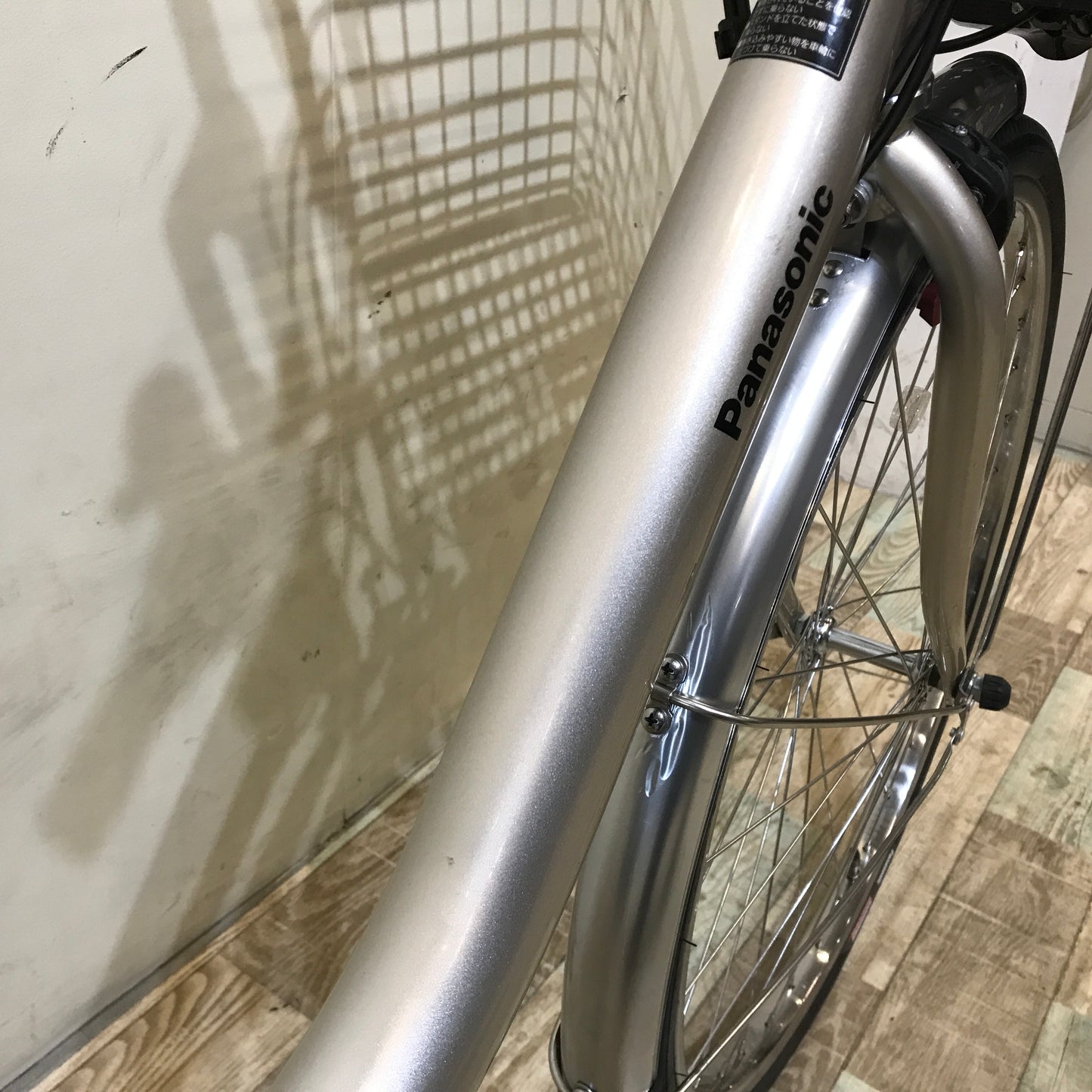 パナソニック ビビ L シルバー 24インチ KR117【中古車】