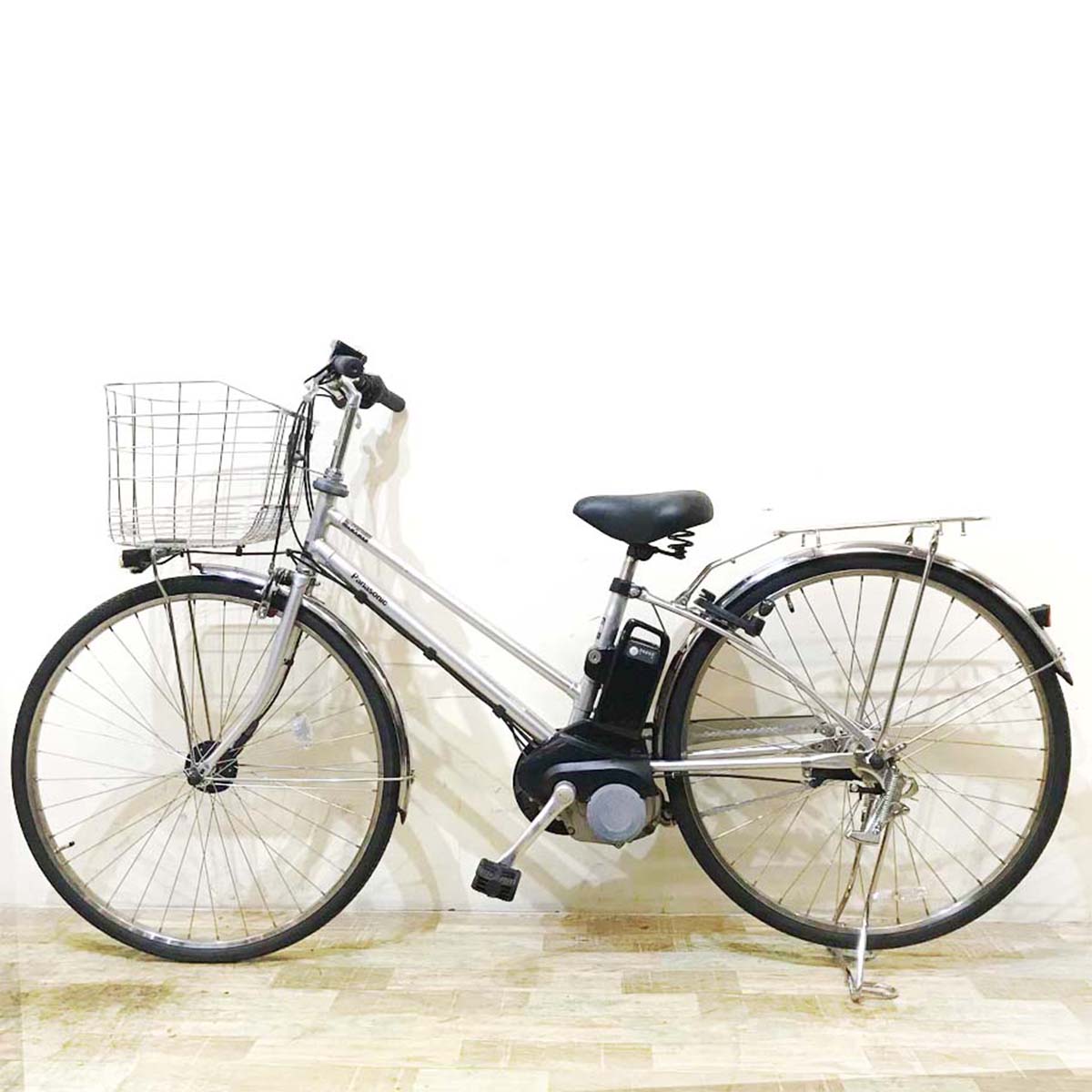 パナソニック ビビ DX シティ シルバー  27インチ KA105 【中古車】