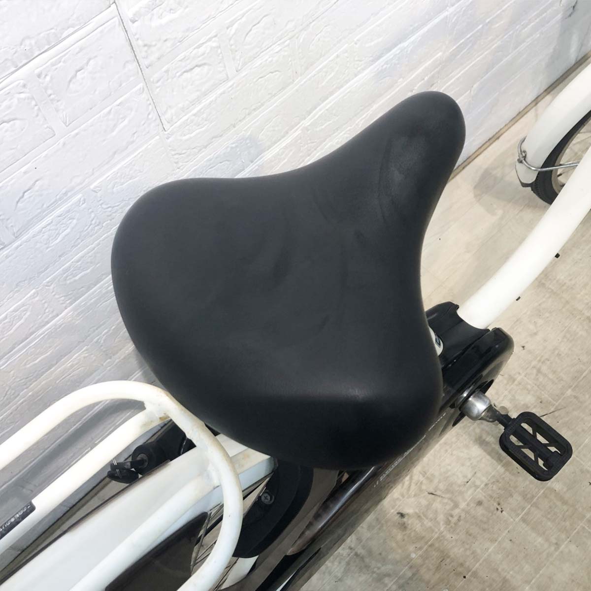 中古電動自転車 パナソニック ビビDX SD ホワイト 26インチ YH006