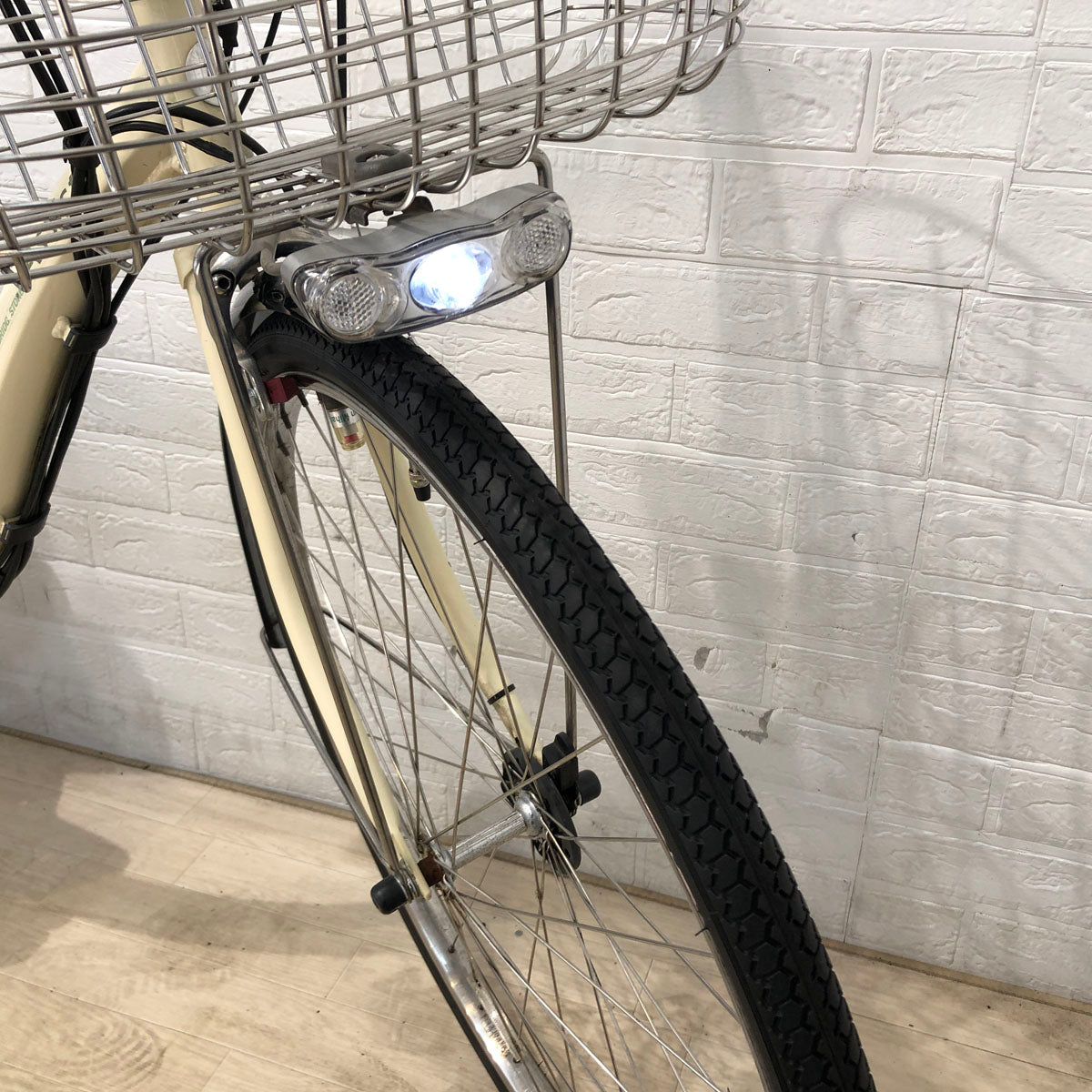 中古電動自転車 ブリヂストン アシスタ ロイヤル アイボリー 26インチ YB094