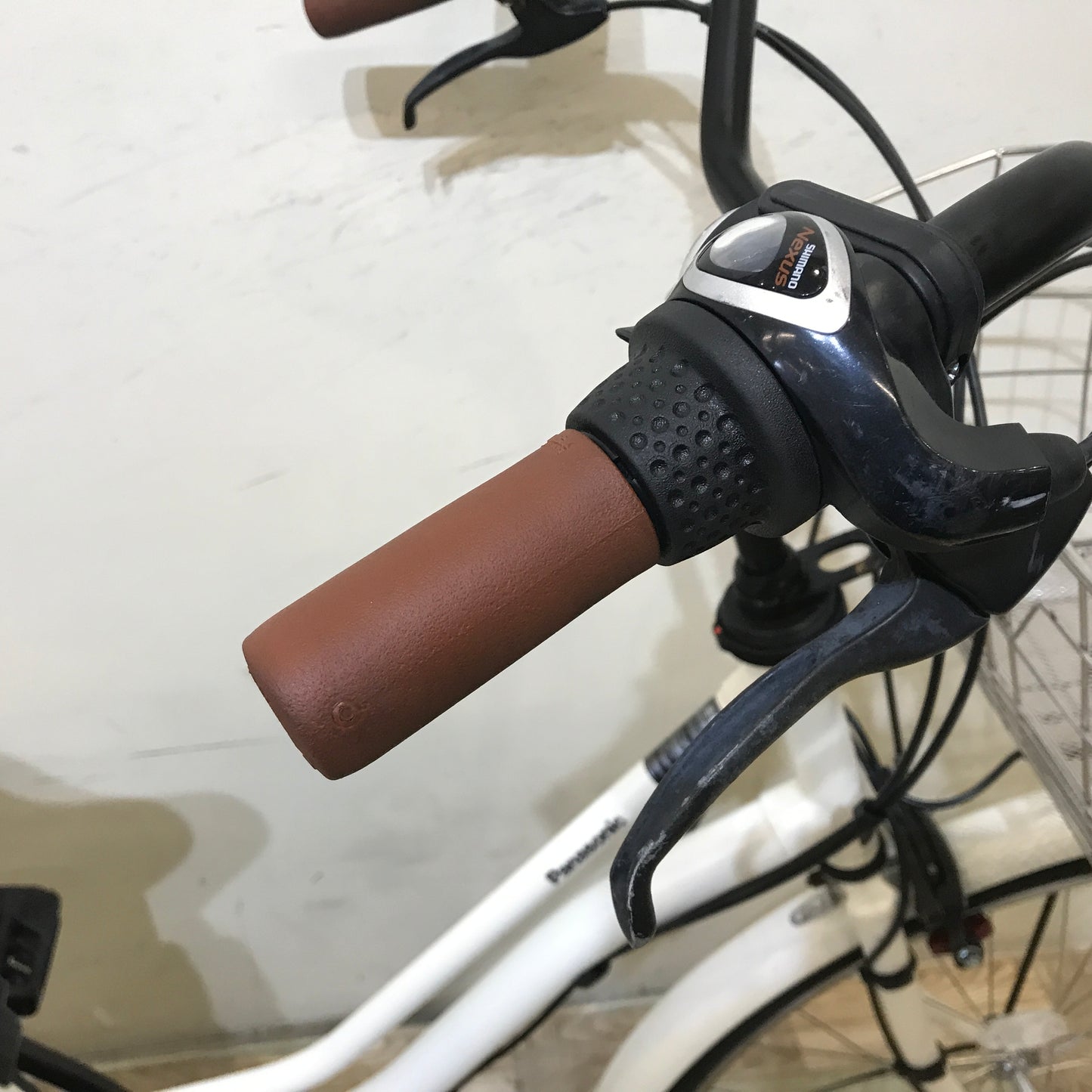パナソニック ティモ I ホワイト 26インチ KR119 【中古車】