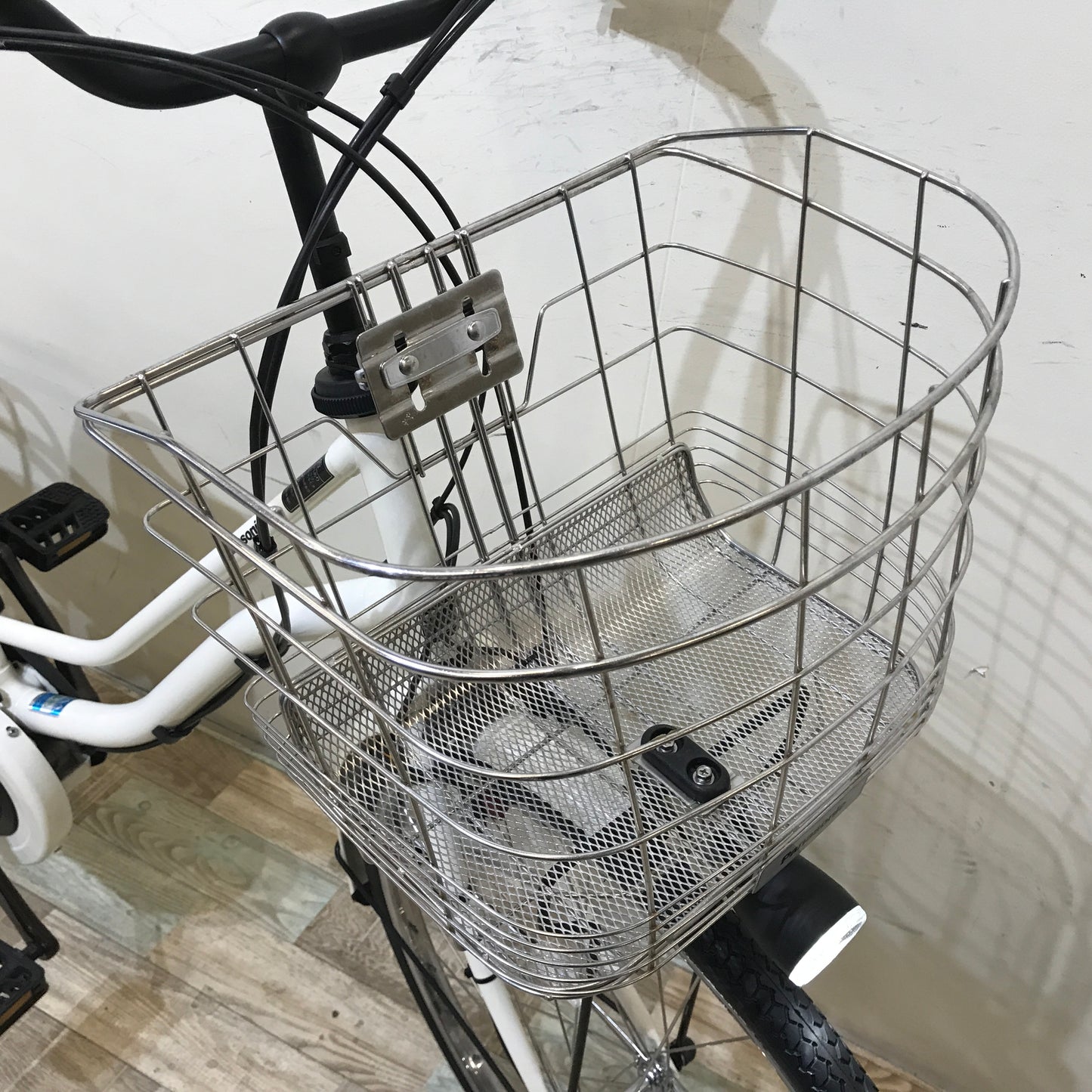 パナソニック ティモ I ホワイト 26インチ KR119 【中古車】