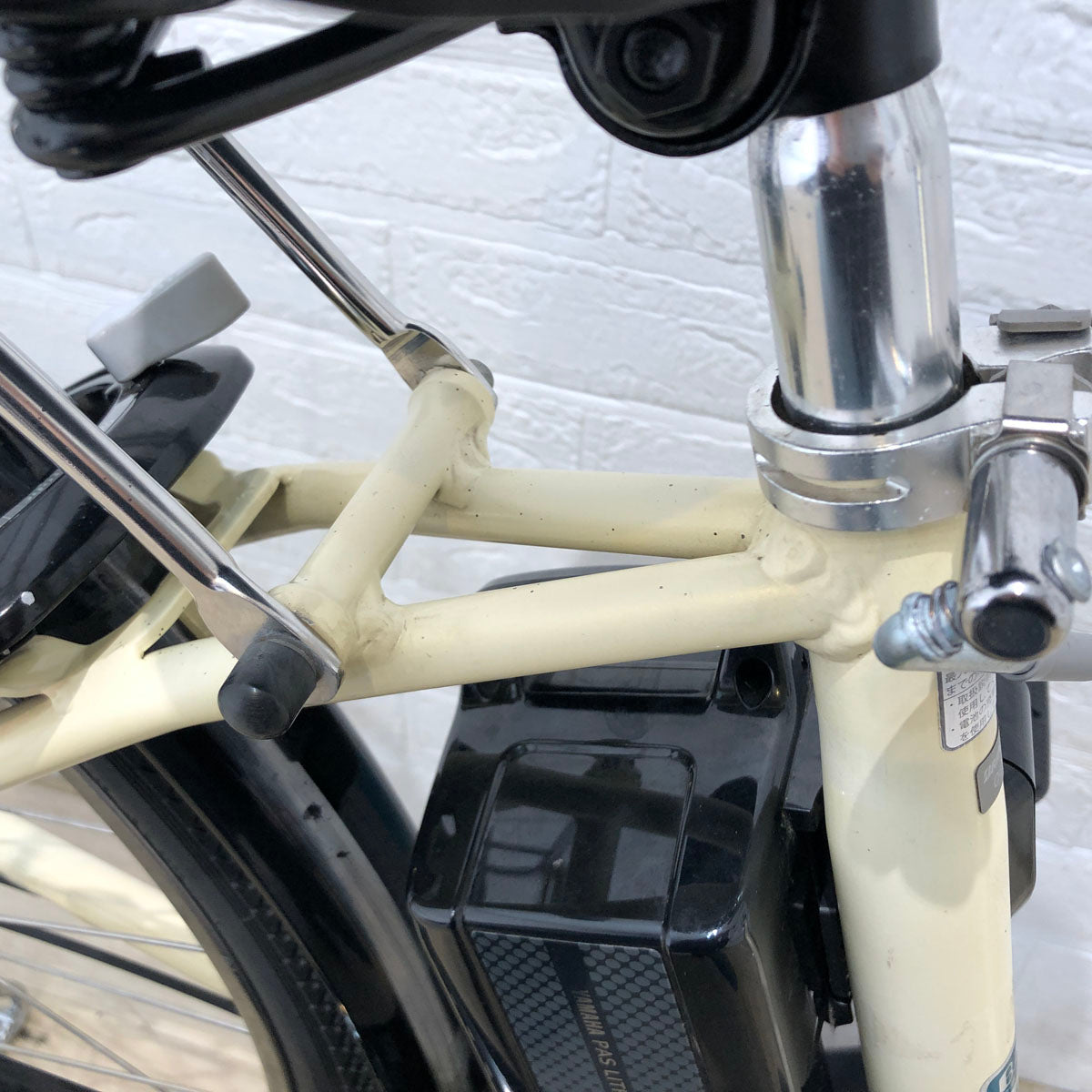 中古電動自転車 ブリヂストン アシスタ ロイヤル アイボリー 26インチ YB094