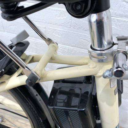 ブリヂストン アシスタ ロイヤル アイボリー 26インチ YB094 【中古車】