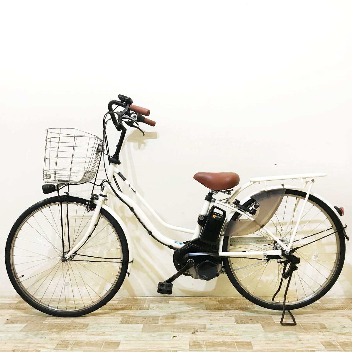 パナソニック ティモ I ホワイト 26インチ KR119 【中古車】