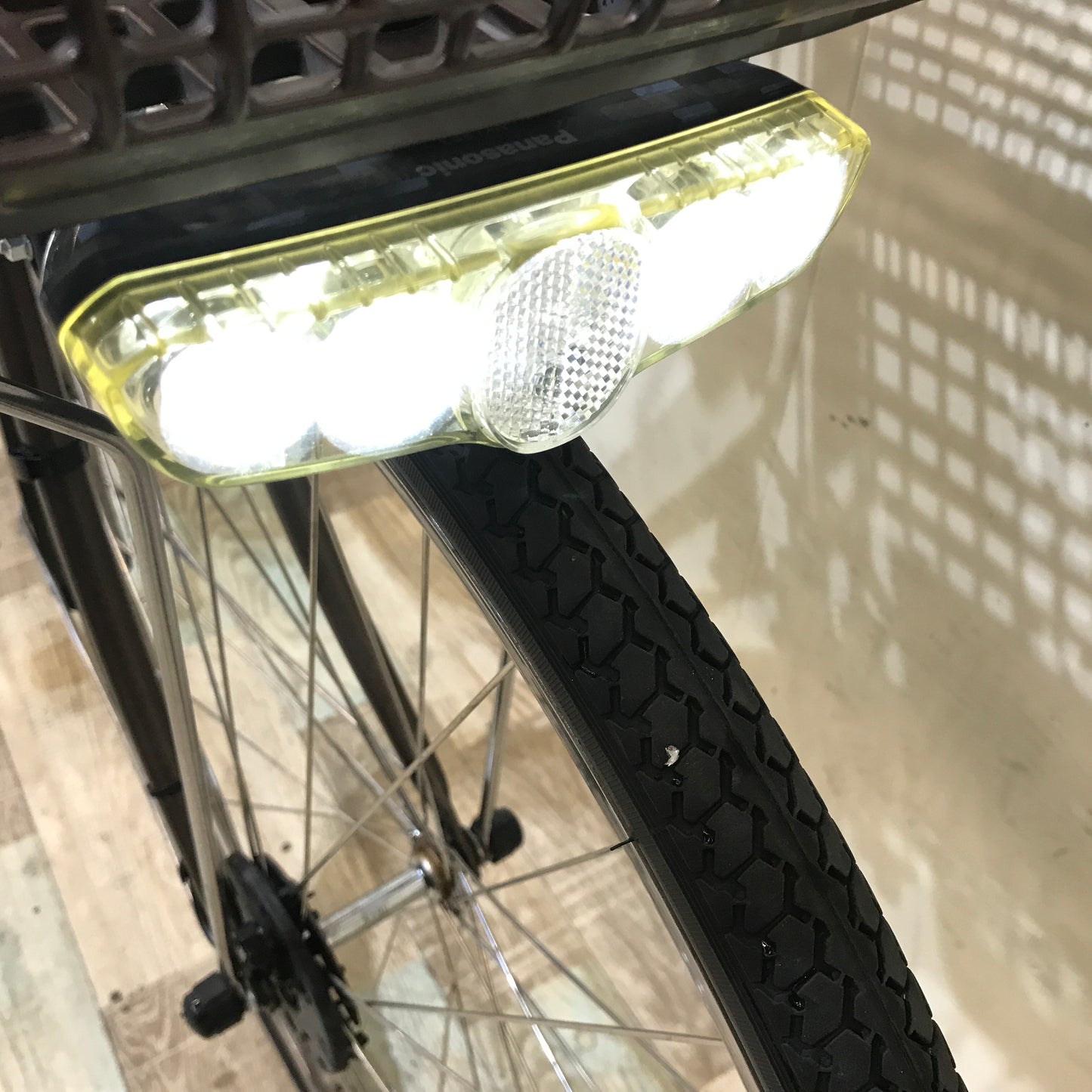 パナソニック ビビ DX ブラウン 26インチ KR121 【中古車】