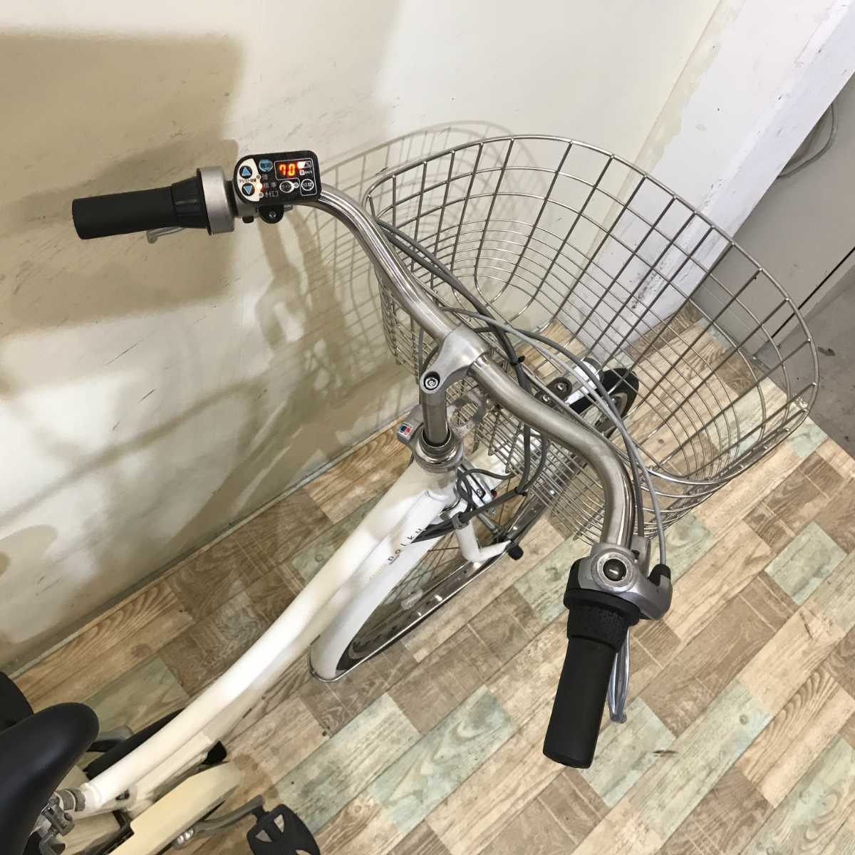 ブリヂストン アシスタ ポルク ホワイト 26インチ KR124 【中古車】
